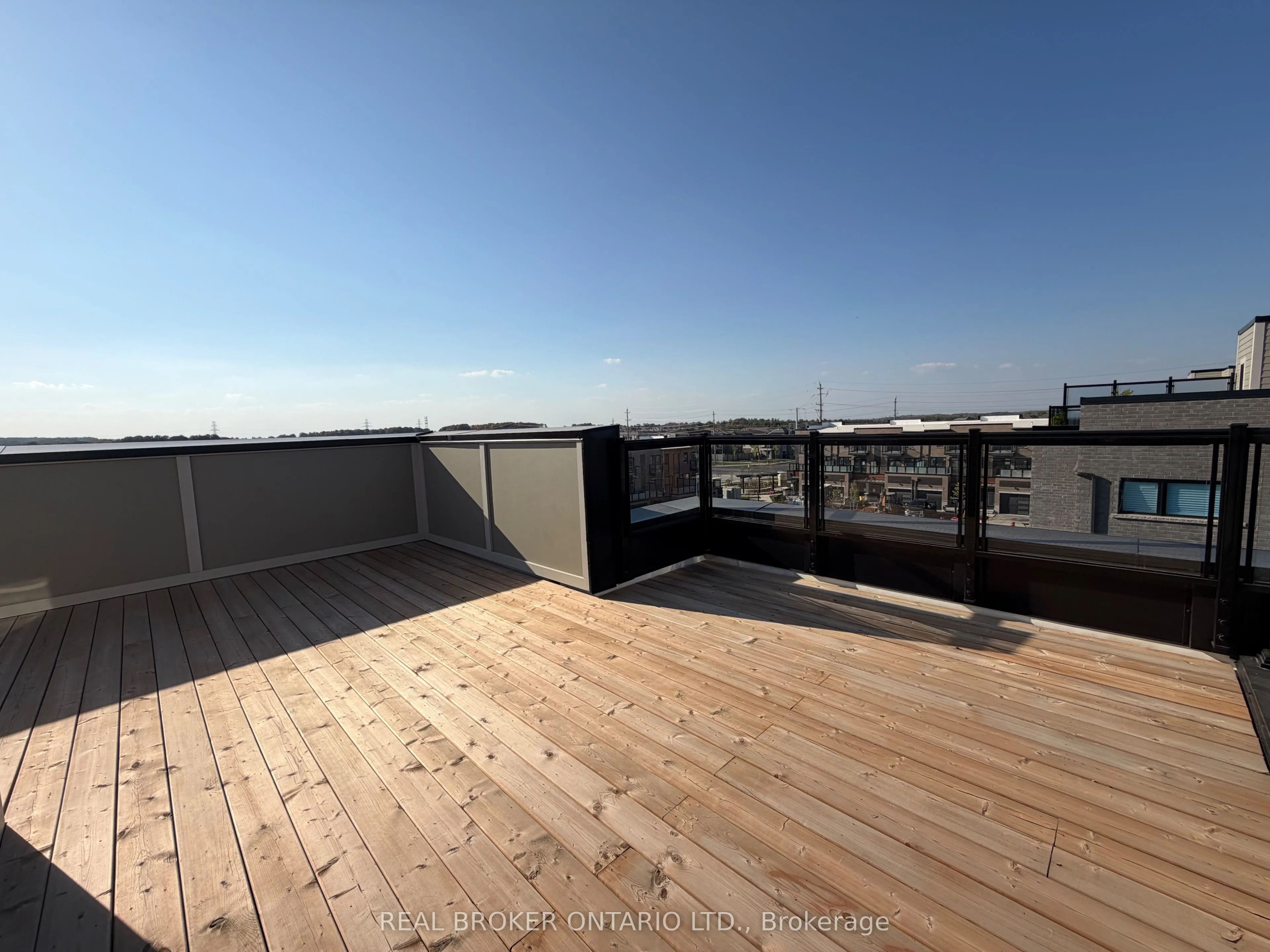 26 Lytham Green Circle, #17