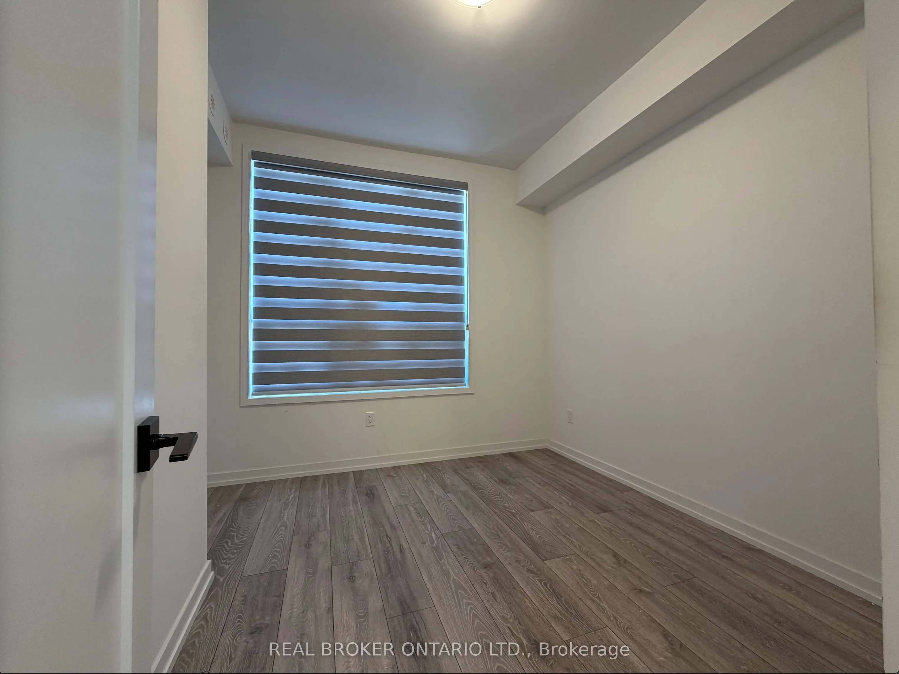 26 Lytham Green Circle, #17