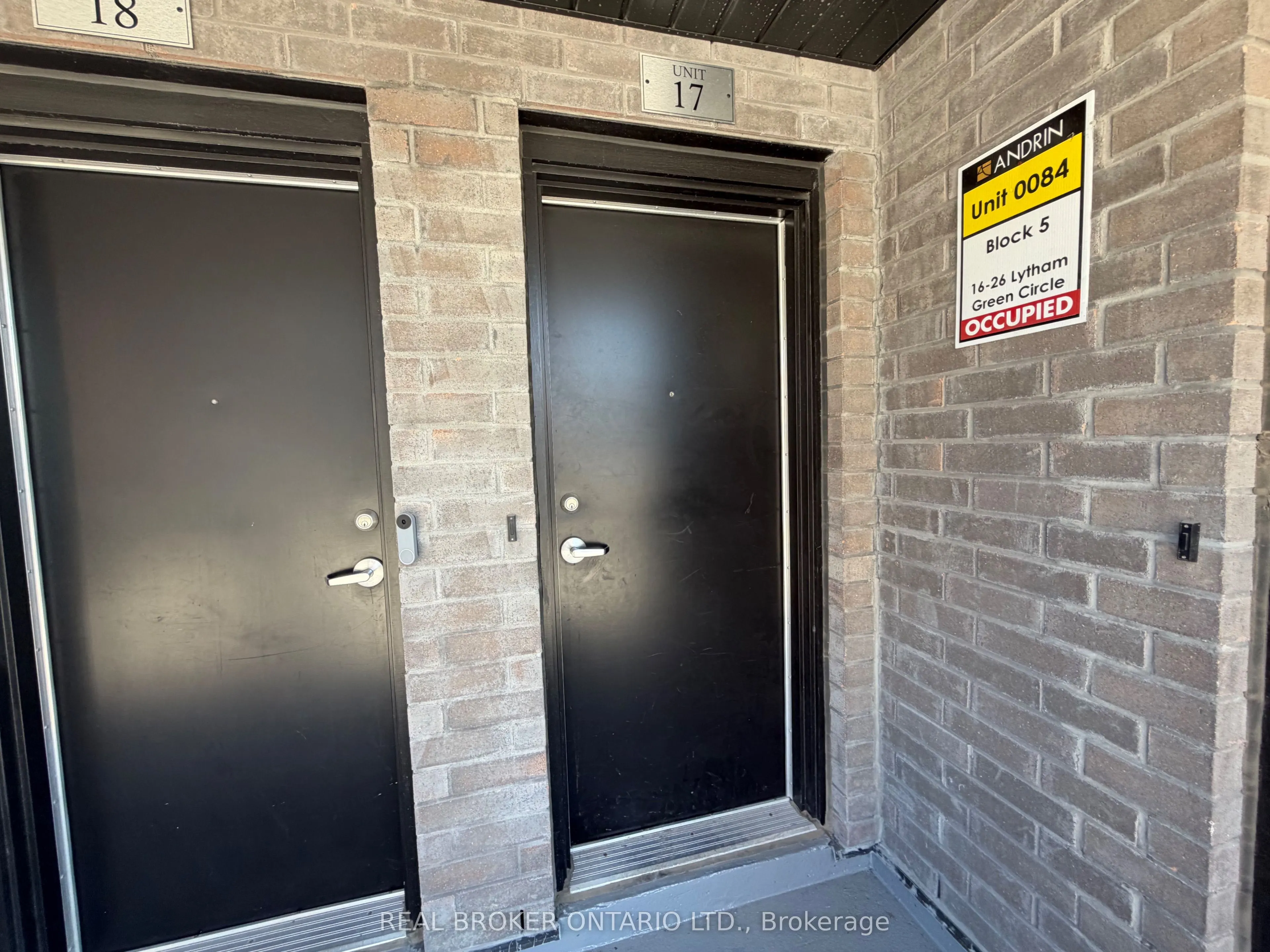 26 Lytham Green Circle, #17