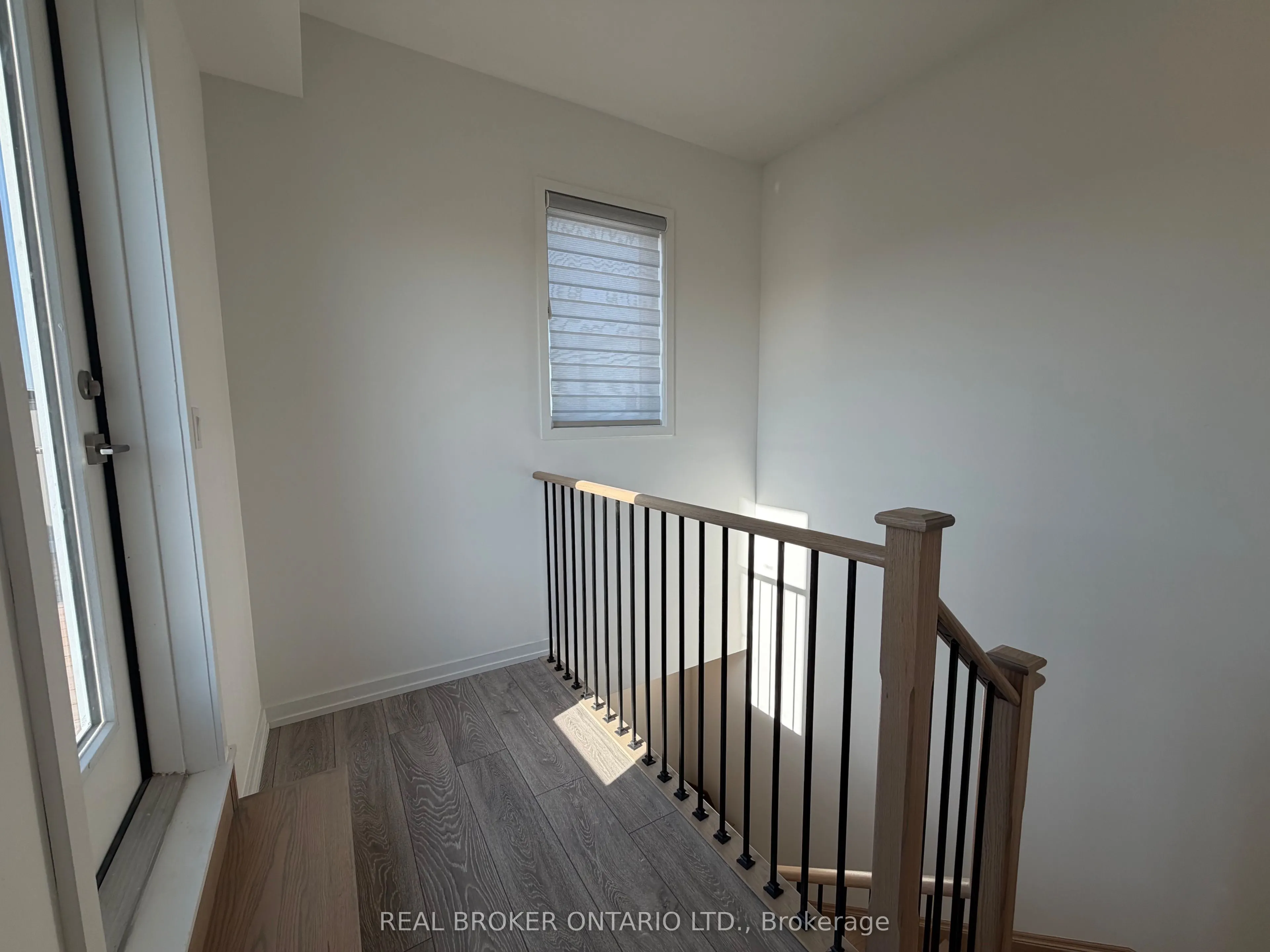 26 Lytham Green Circle, #17