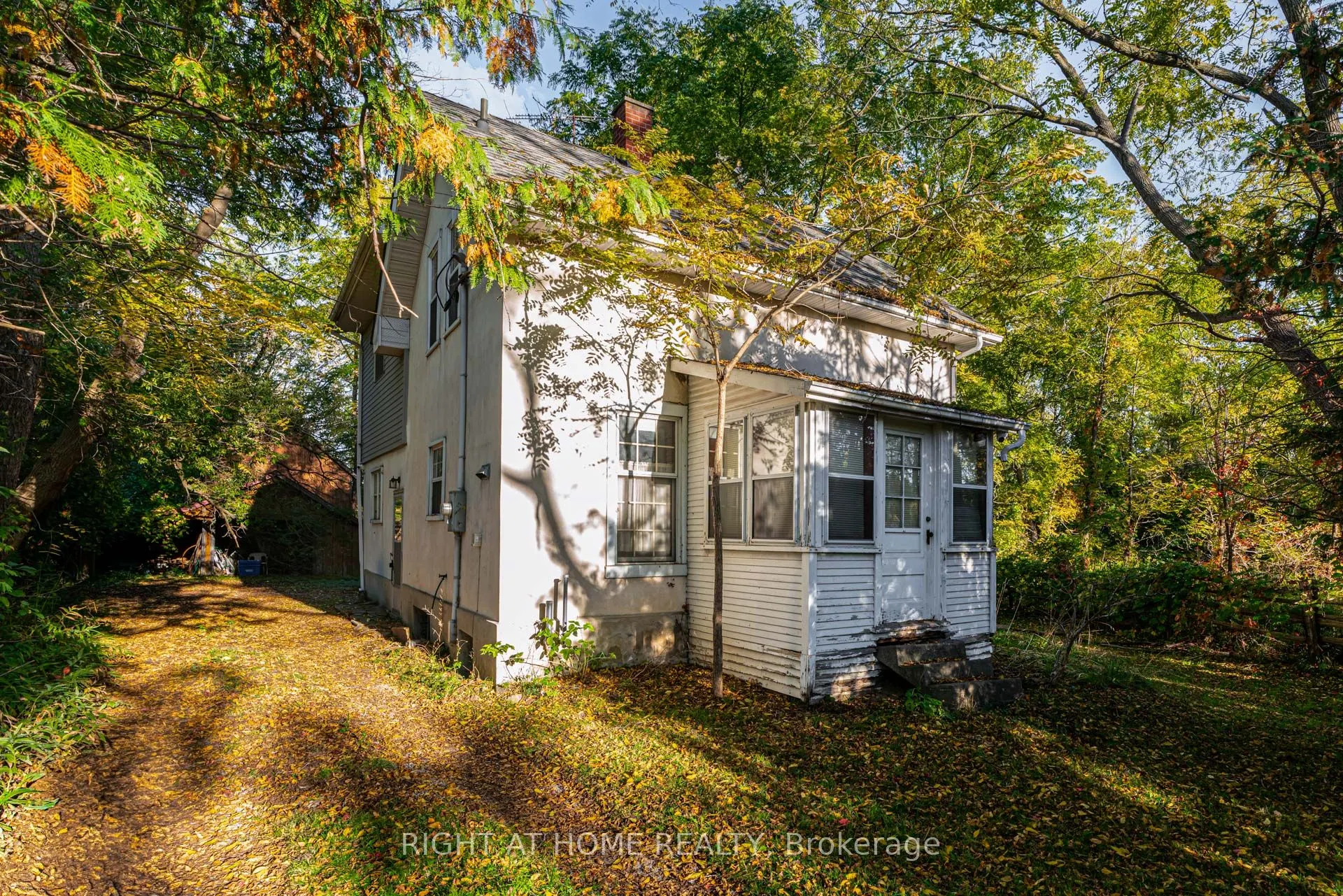 315 Main Street N