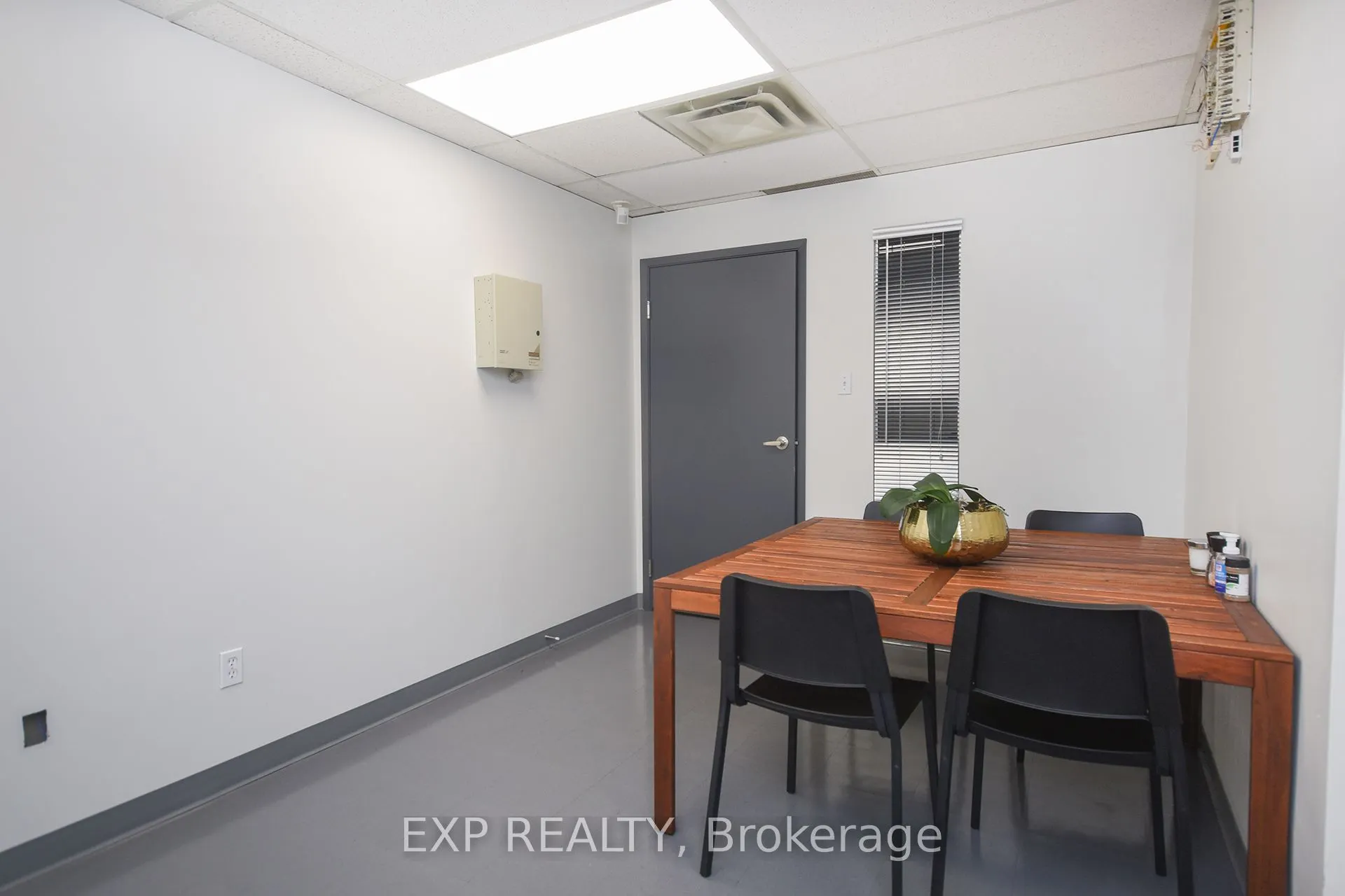 60 Granton Drive, #101 Office C