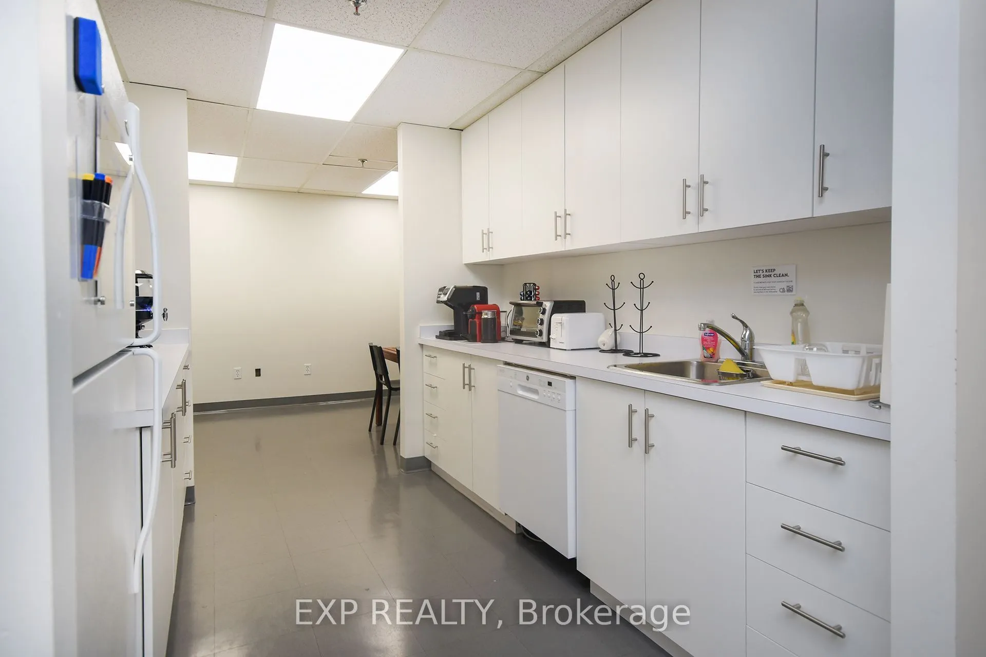 60 Granton Drive, #103 Office L