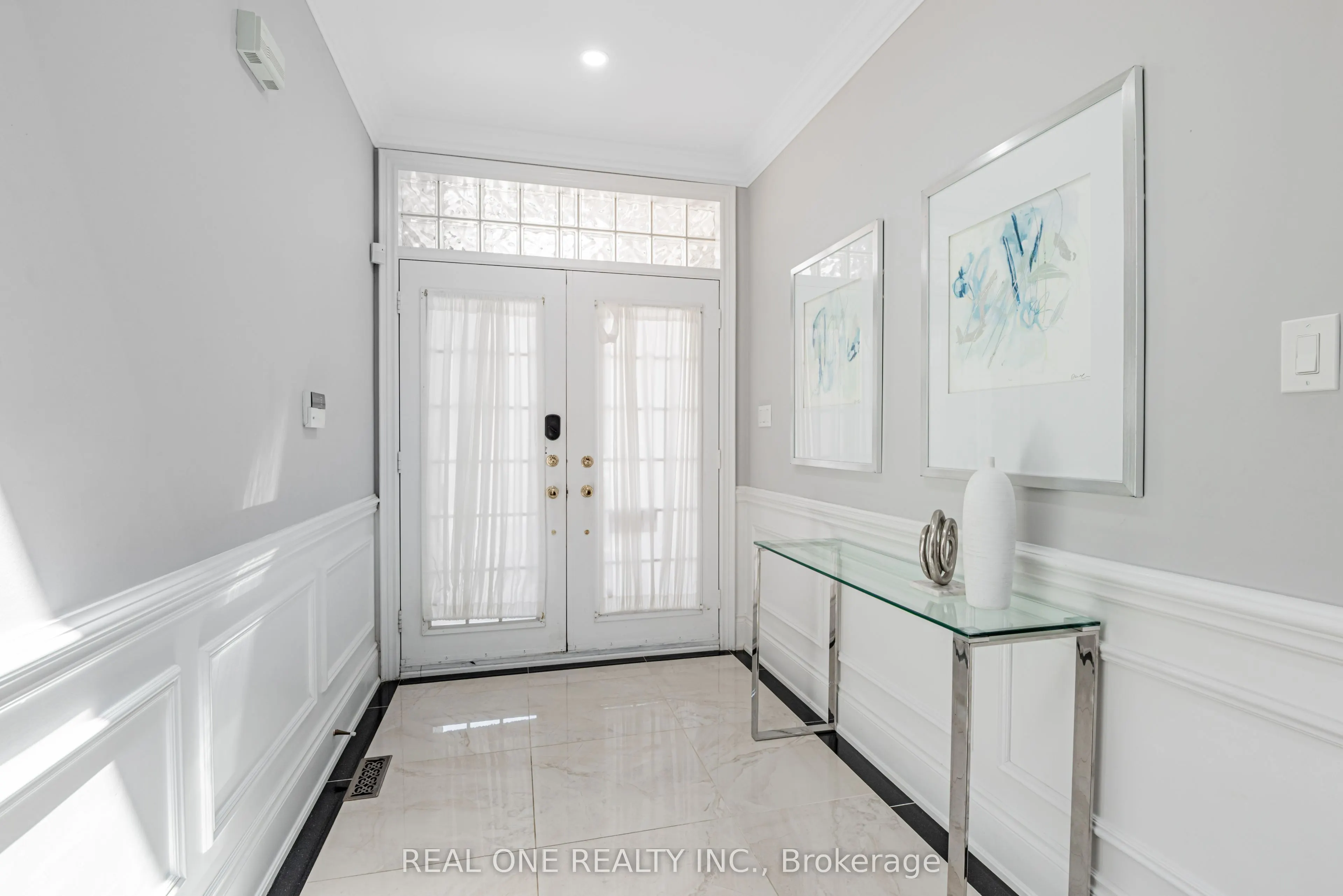 72 Cassandra Crescent