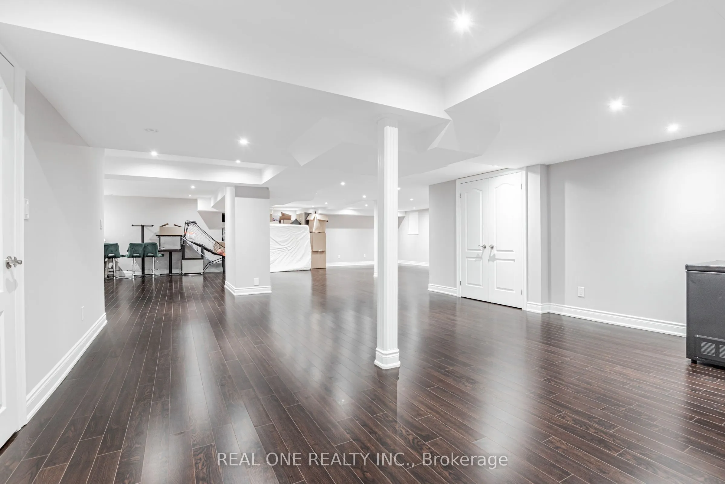 72 Cassandra Crescent