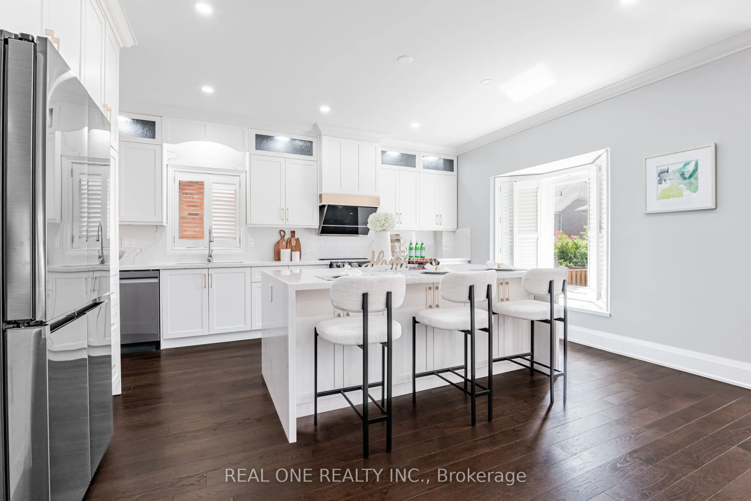 72 Cassandra Crescent