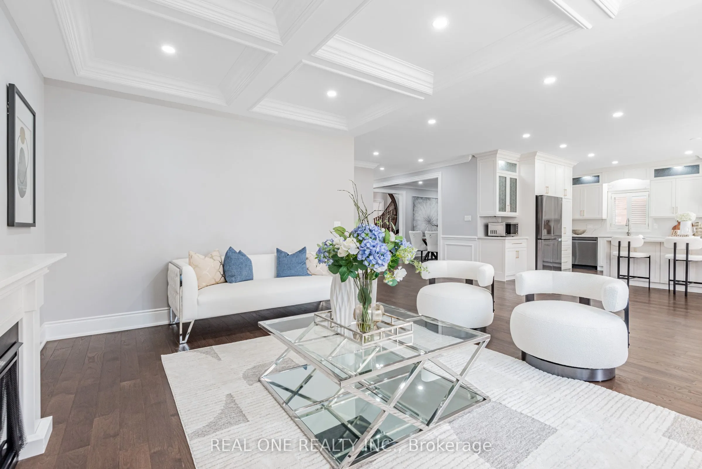 72 Cassandra Crescent