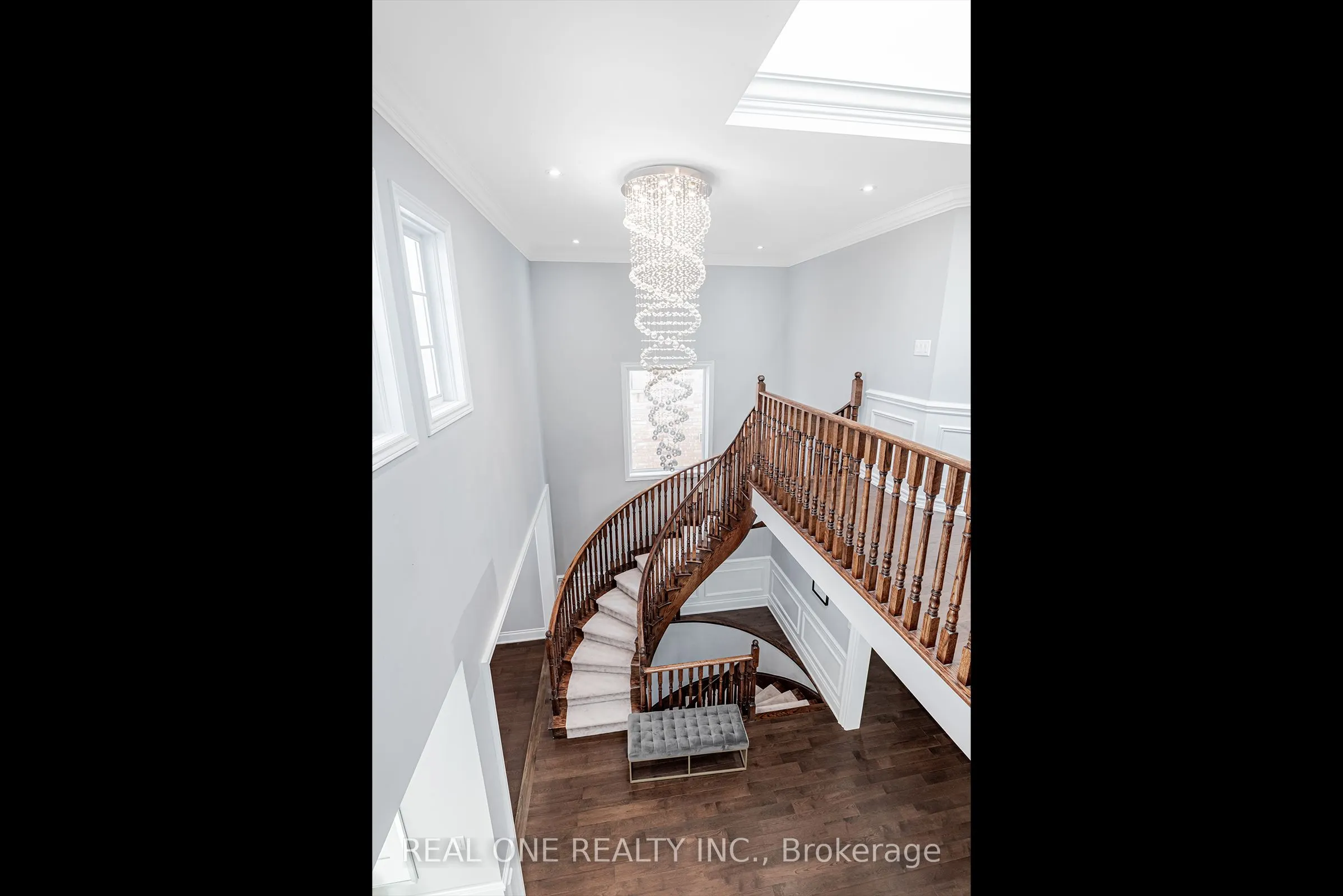 72 Cassandra Crescent