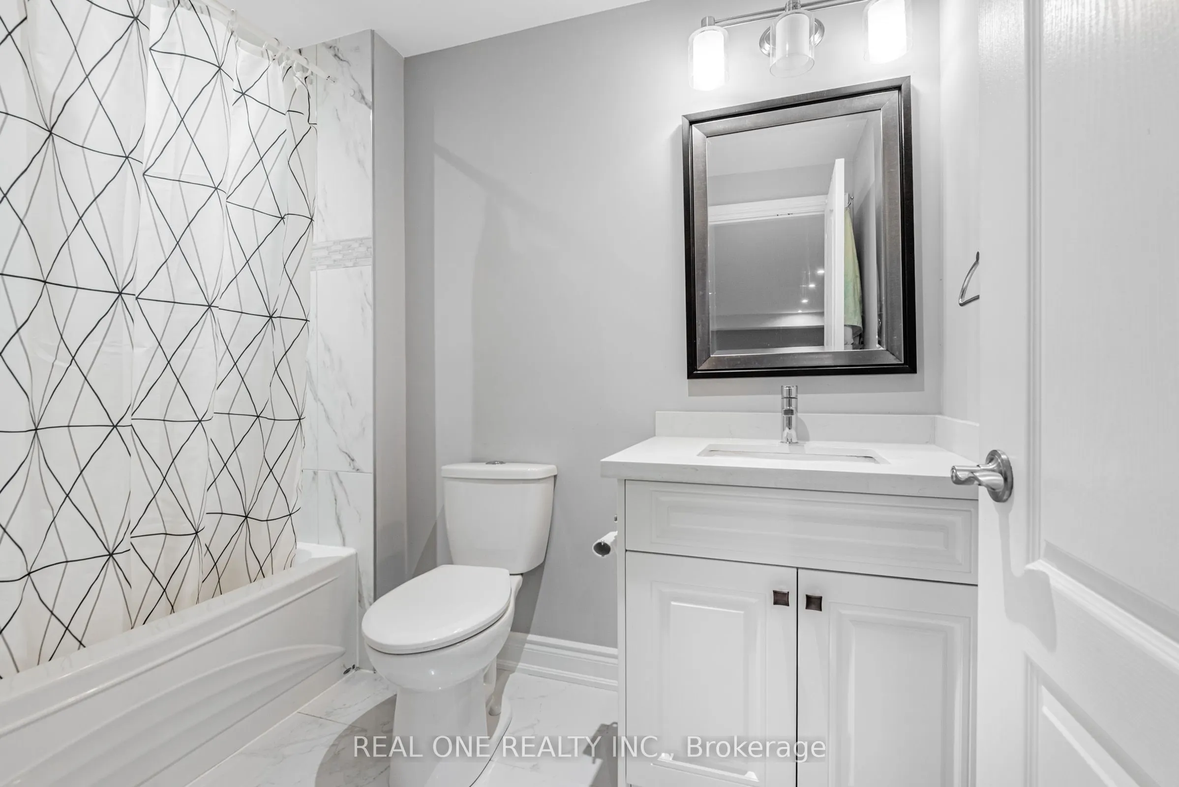 72 Cassandra Crescent