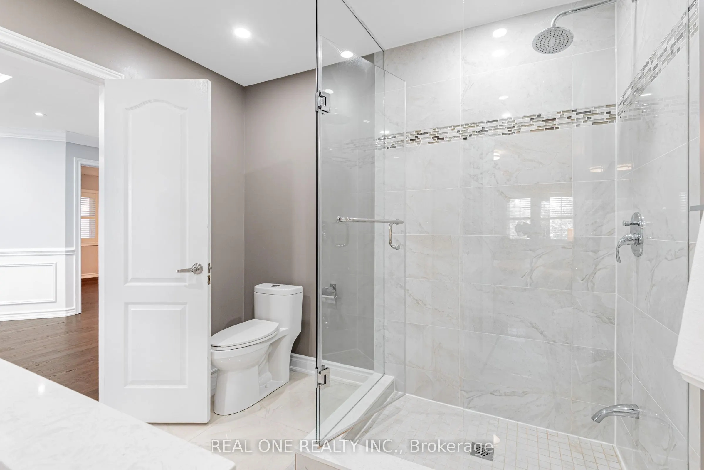 72 Cassandra Crescent