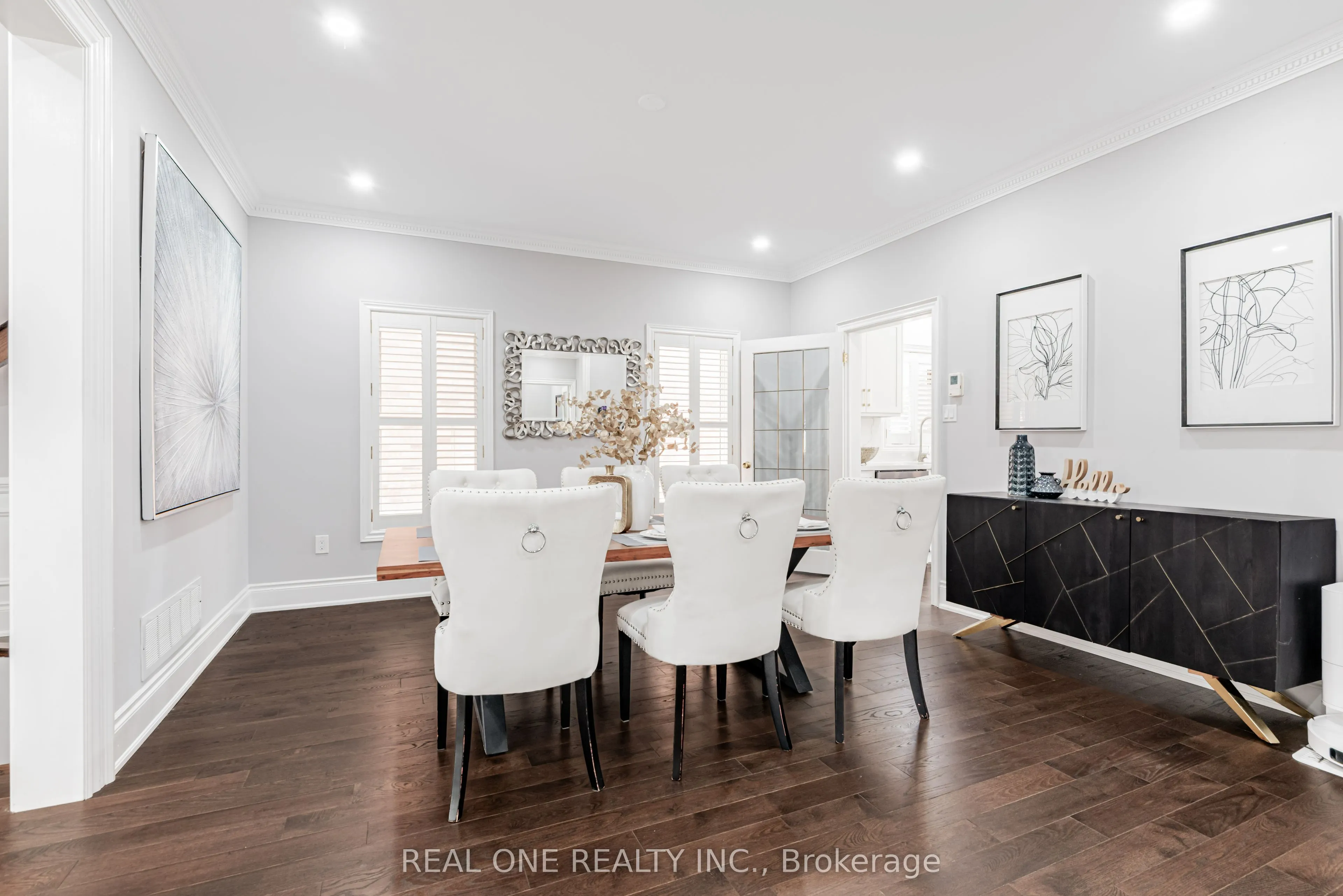 72 Cassandra Crescent