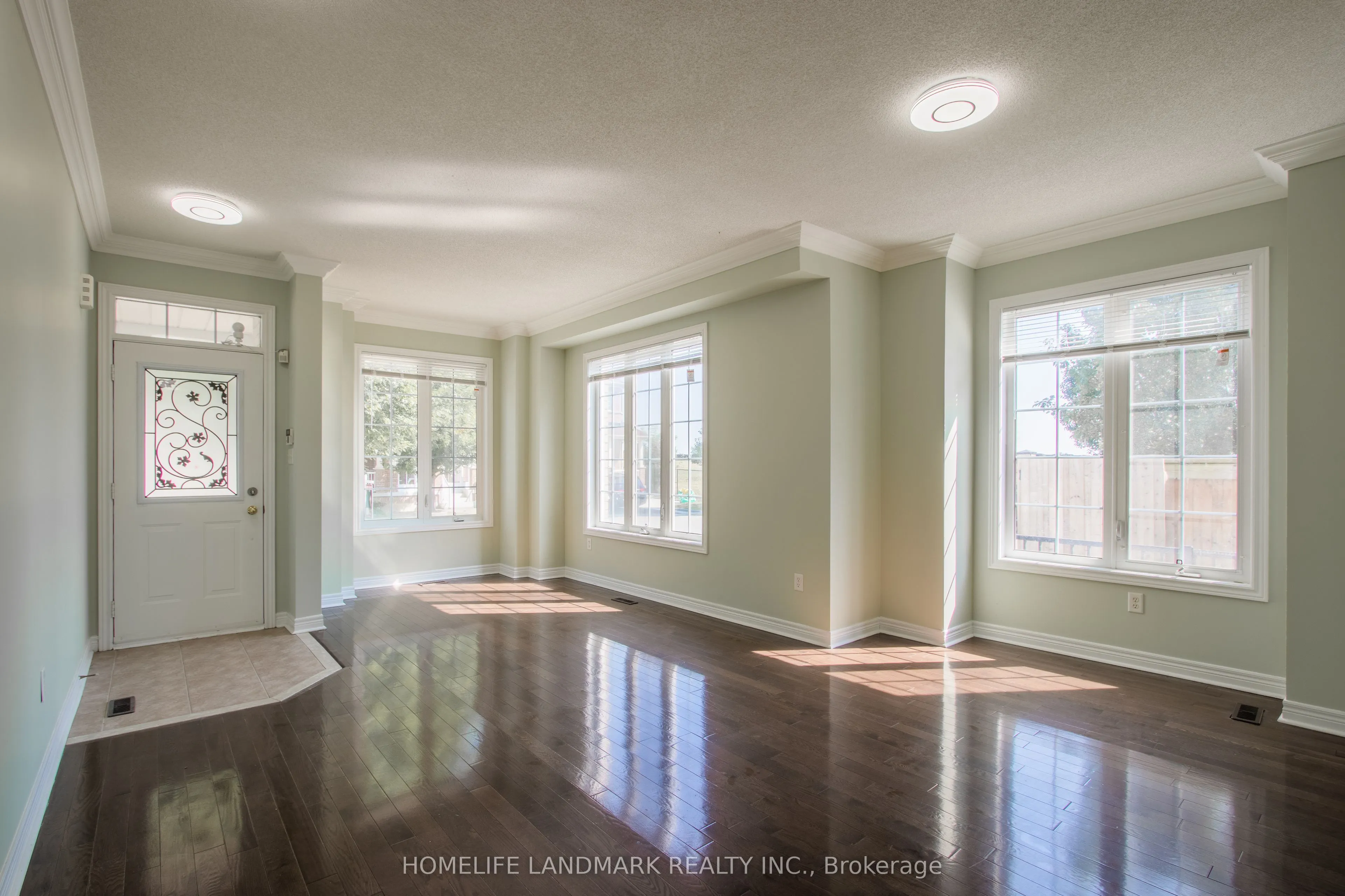 58 Pillar Rock Crescent, #MAIN