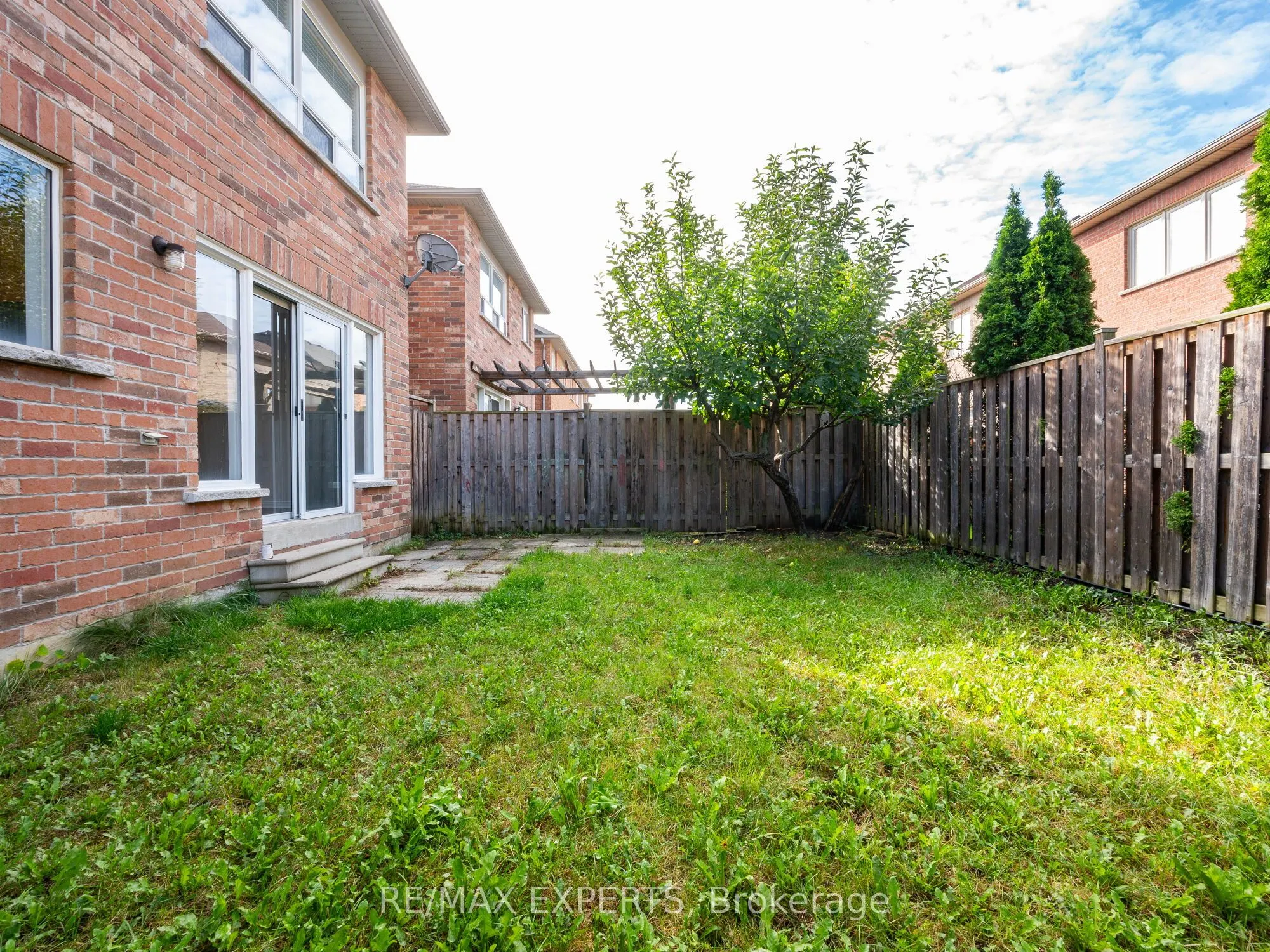 48 Dylan Street