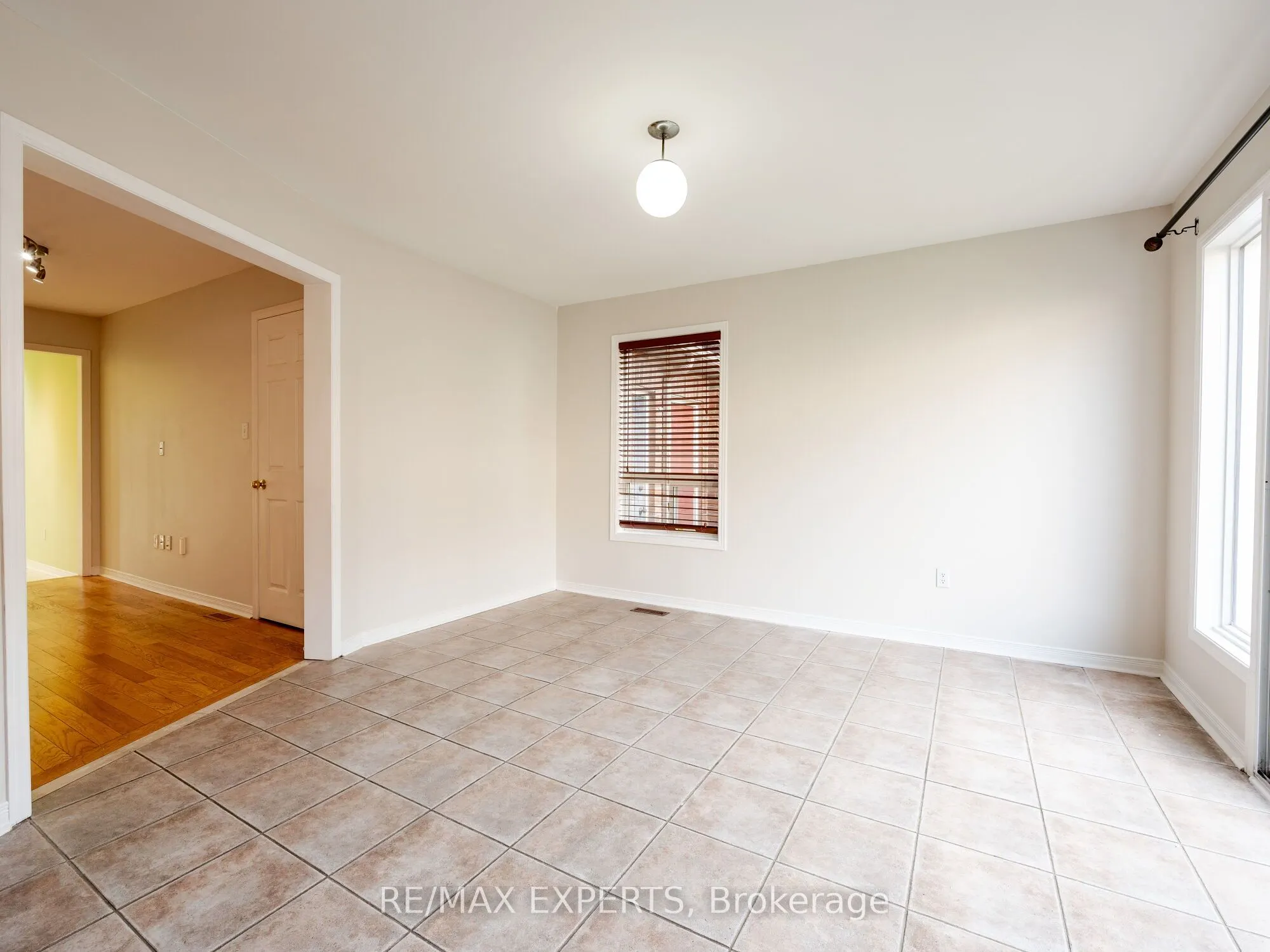 48 Dylan Street