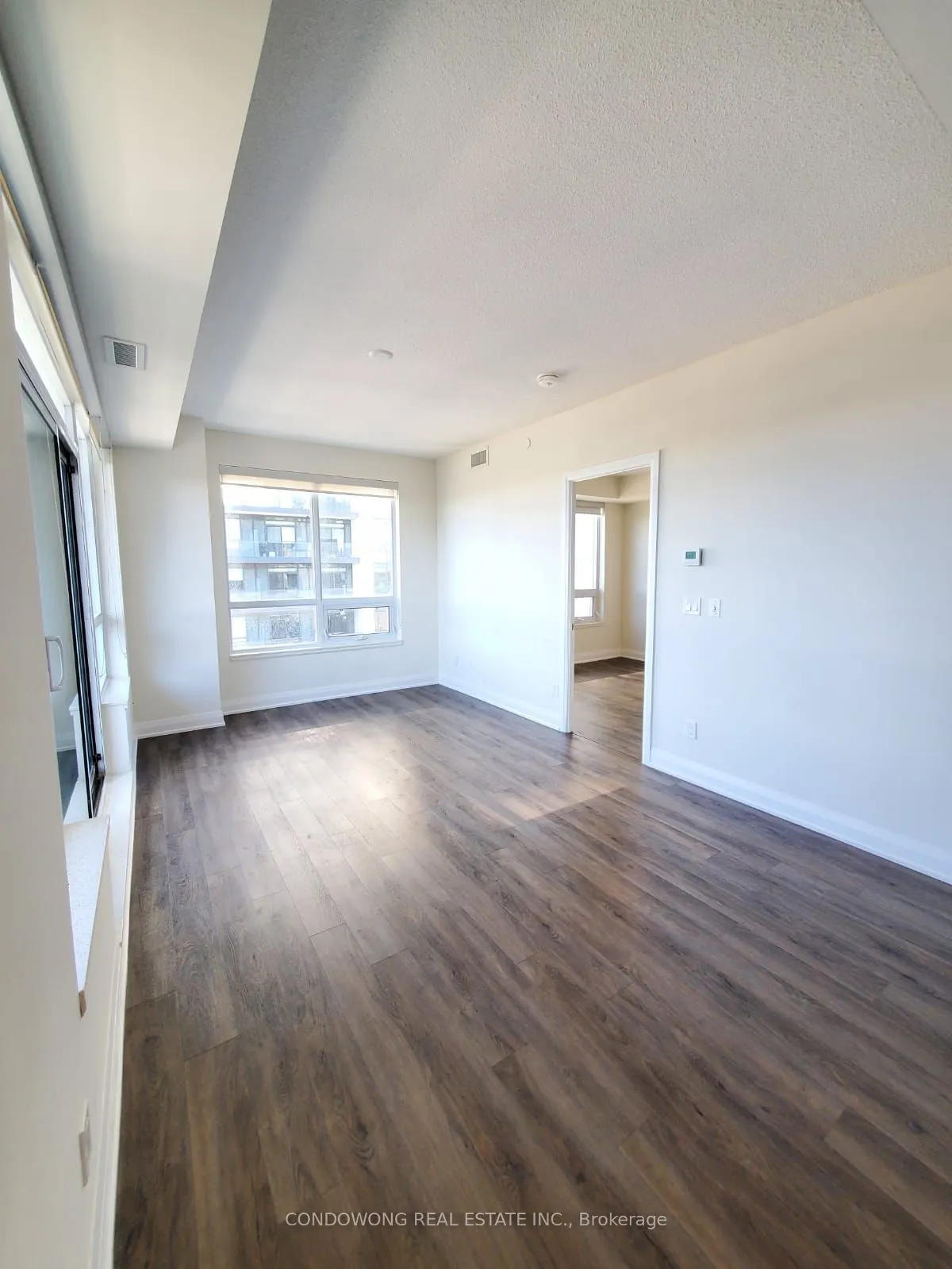 396 Highway 7 E, #502