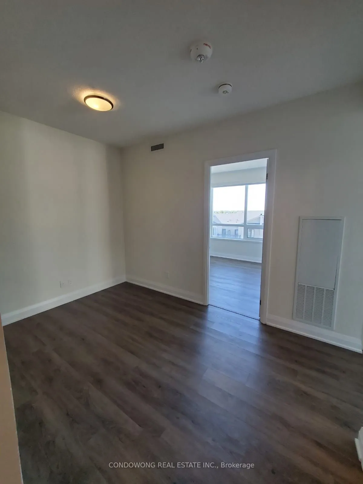 396 Highway 7 E, #502