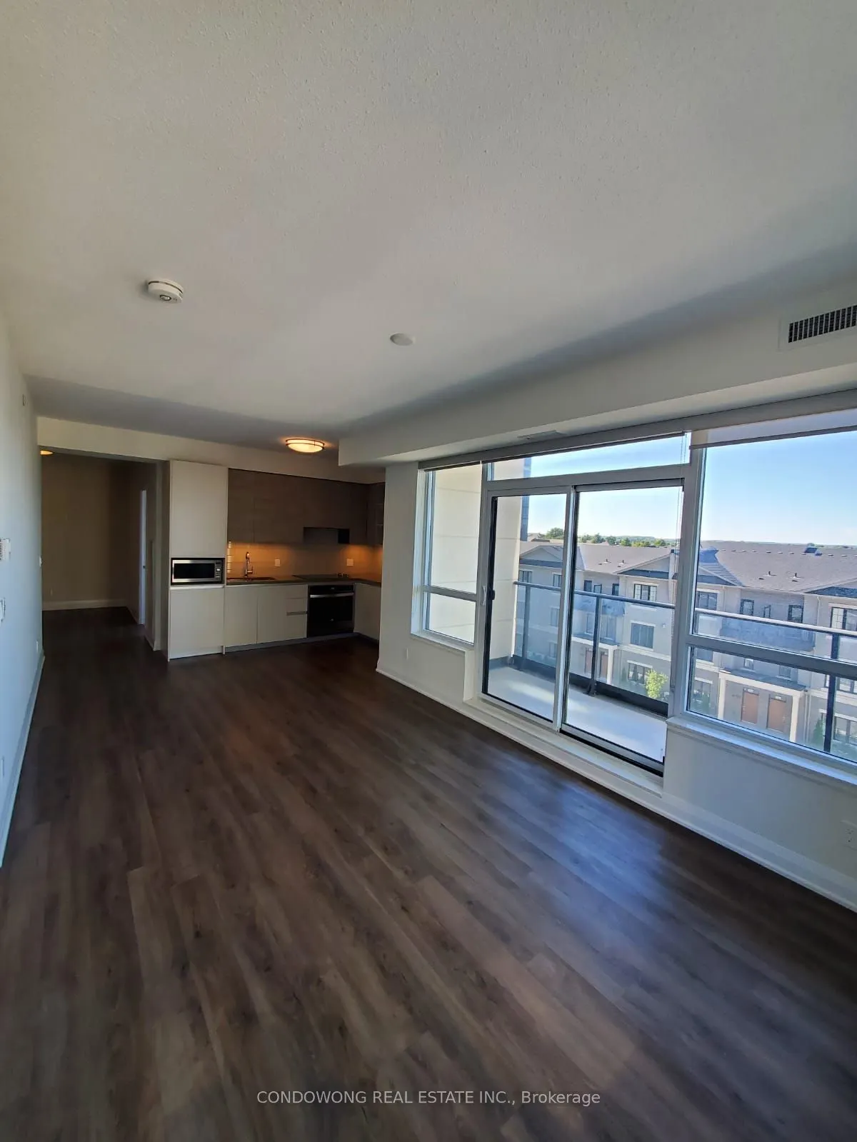 396 Highway 7 E, #502