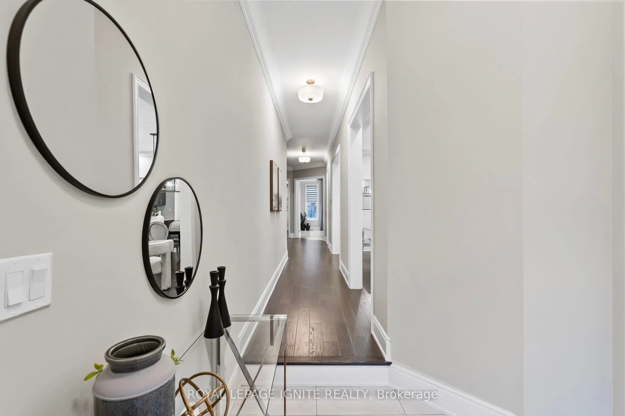 32 Lewis Avenue