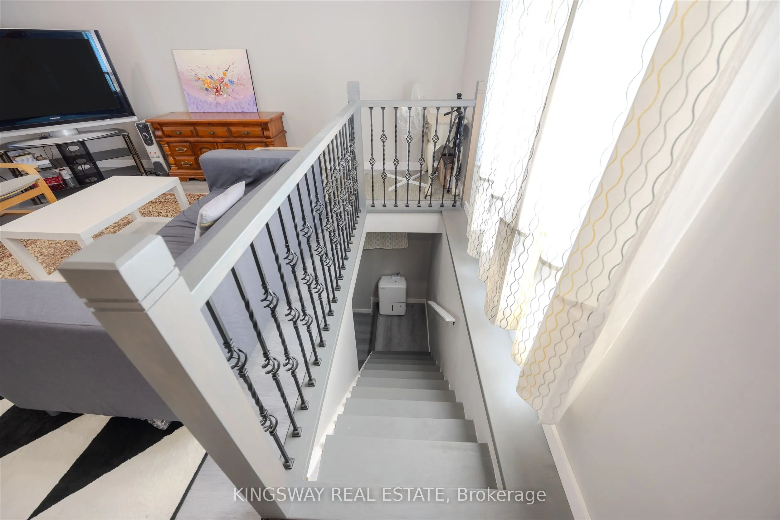 25 Bailey Crescent