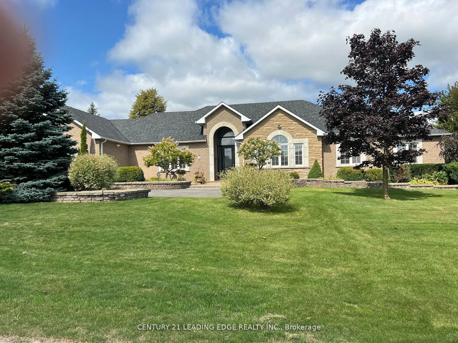 2 Deer Ridge Road