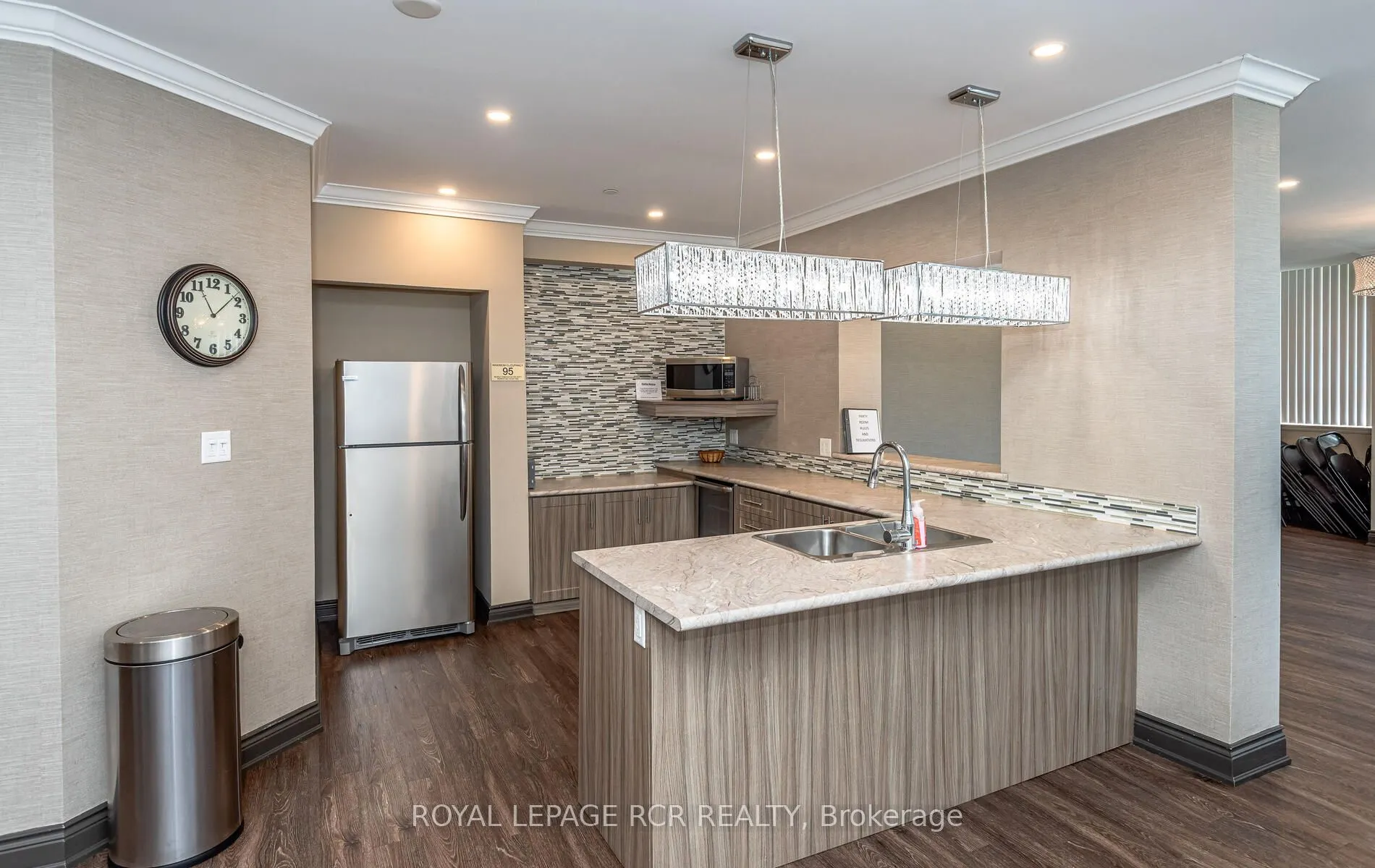 270 Davis Drive, #901