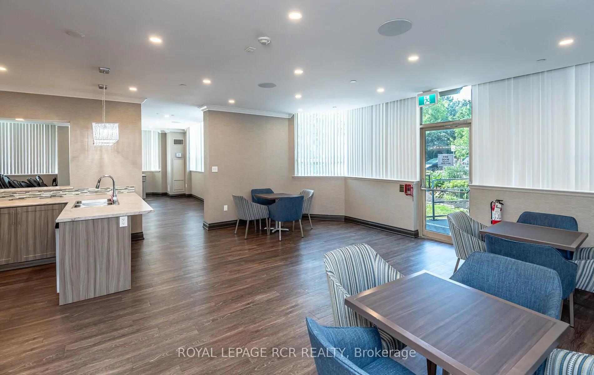 270 Davis Drive, #901