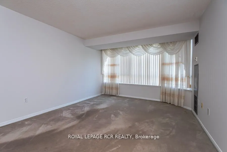 270 Davis Drive, #901