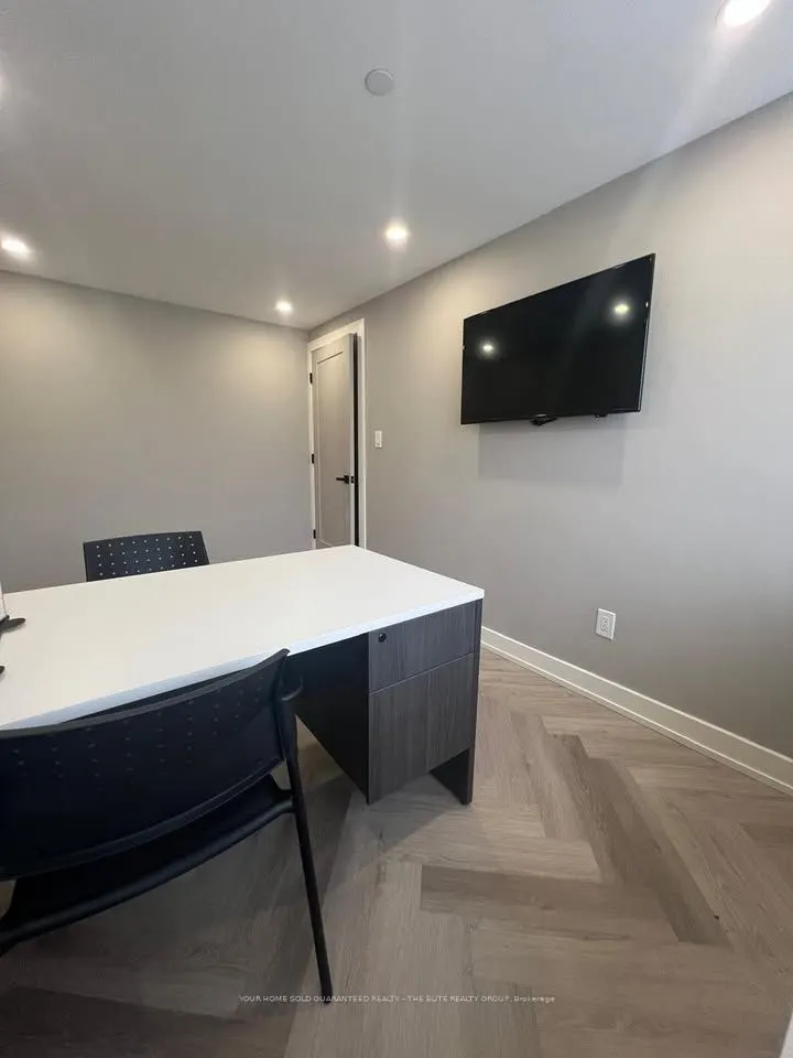 250 Regina Road, #16