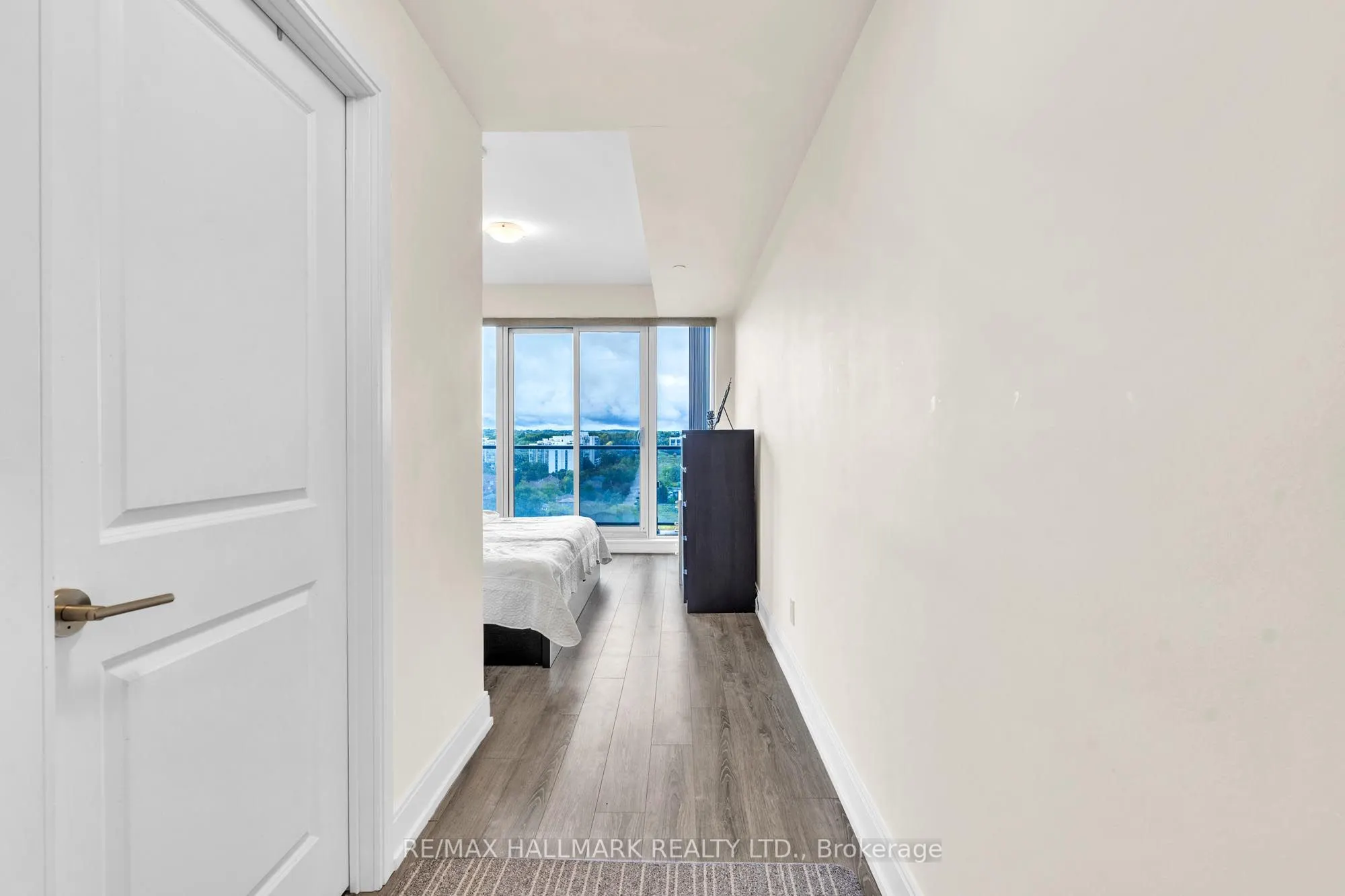 9608 Yonge Street, #1609A