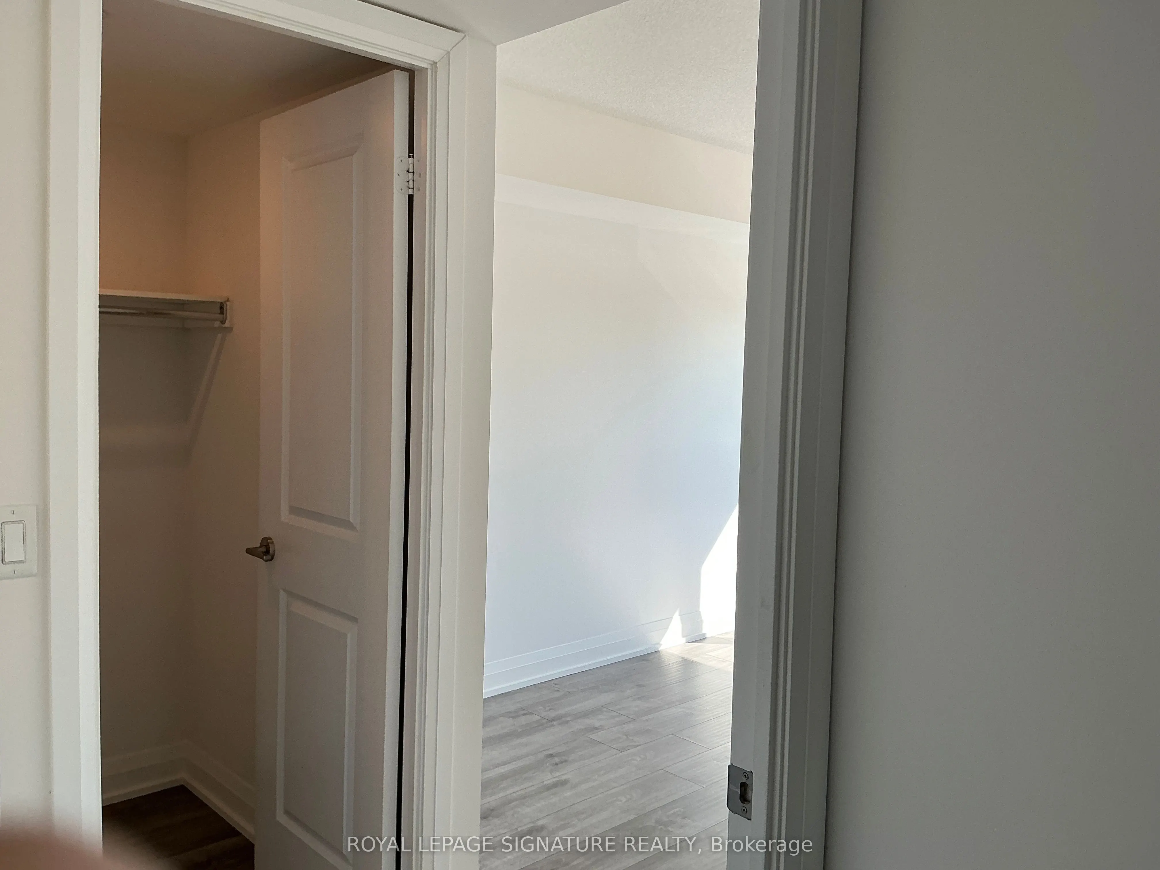 372 Hwy 7 E, #306