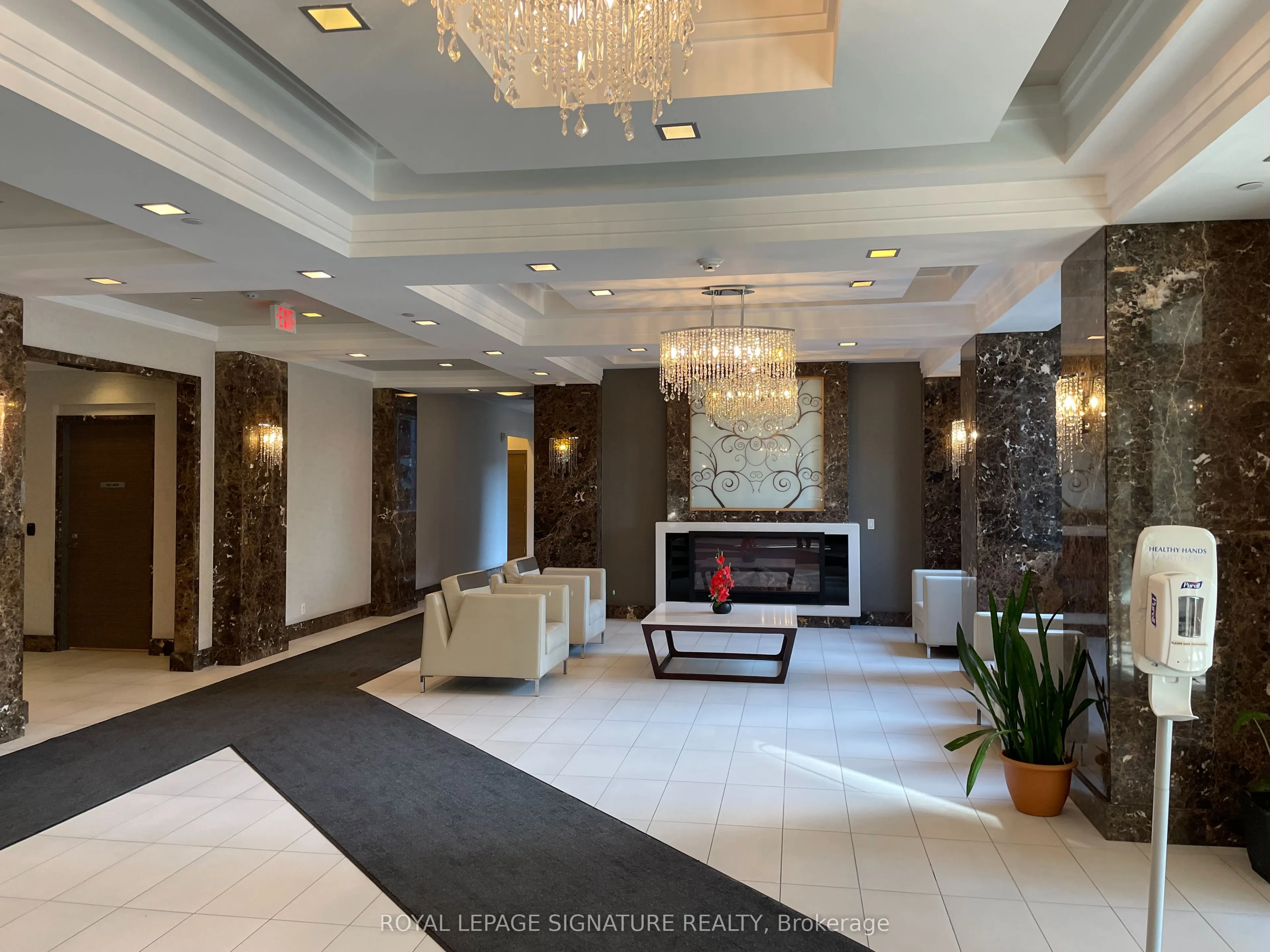 372 Hwy 7 E, #306
