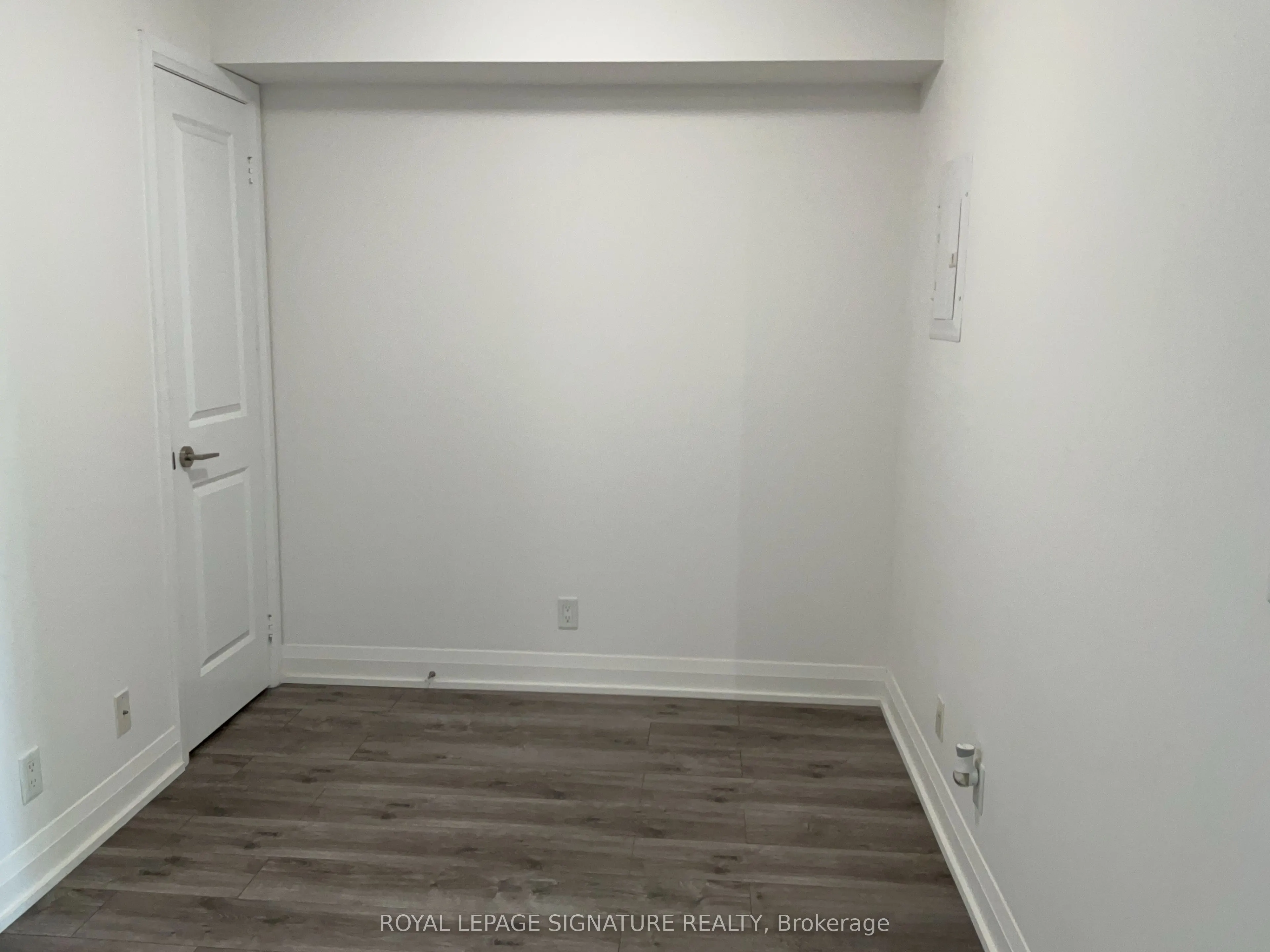 372 Hwy 7 E, #306