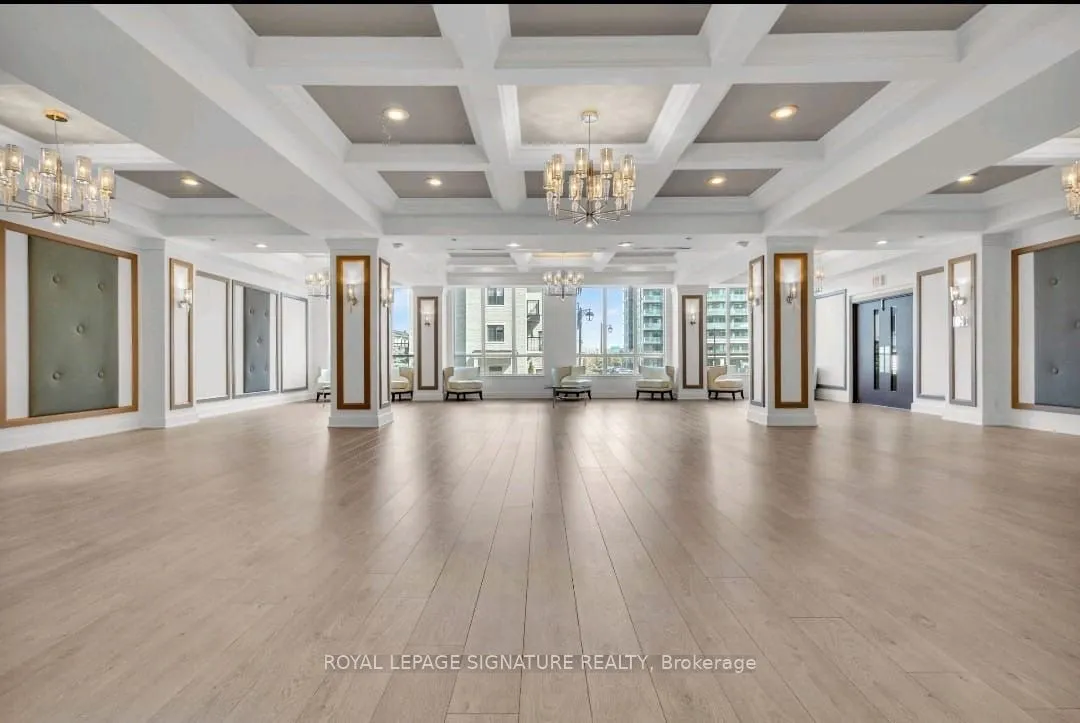 372 Hwy 7 E, #306