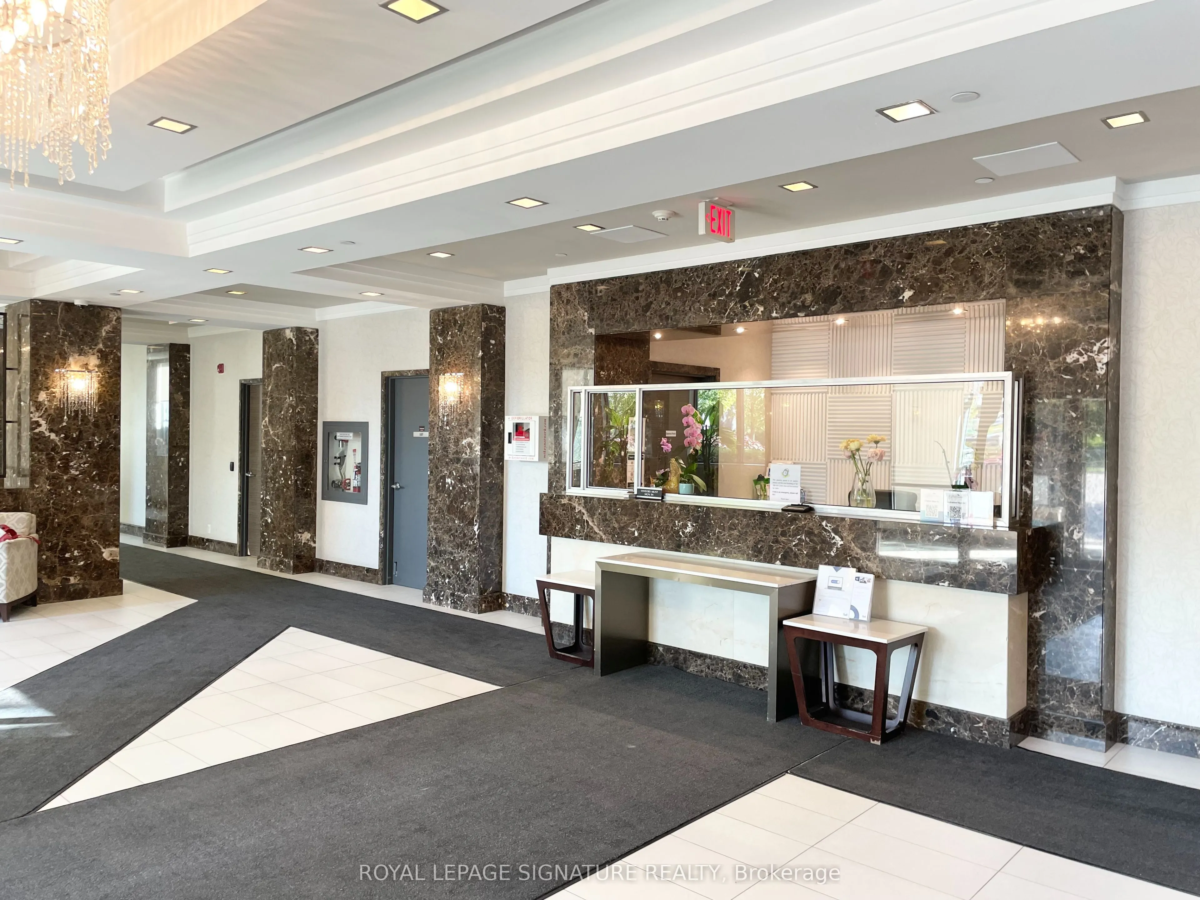 372 Hwy 7 E, #306