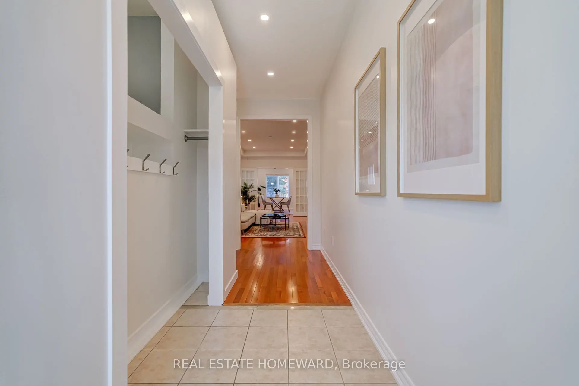 8 Ozner Crescent