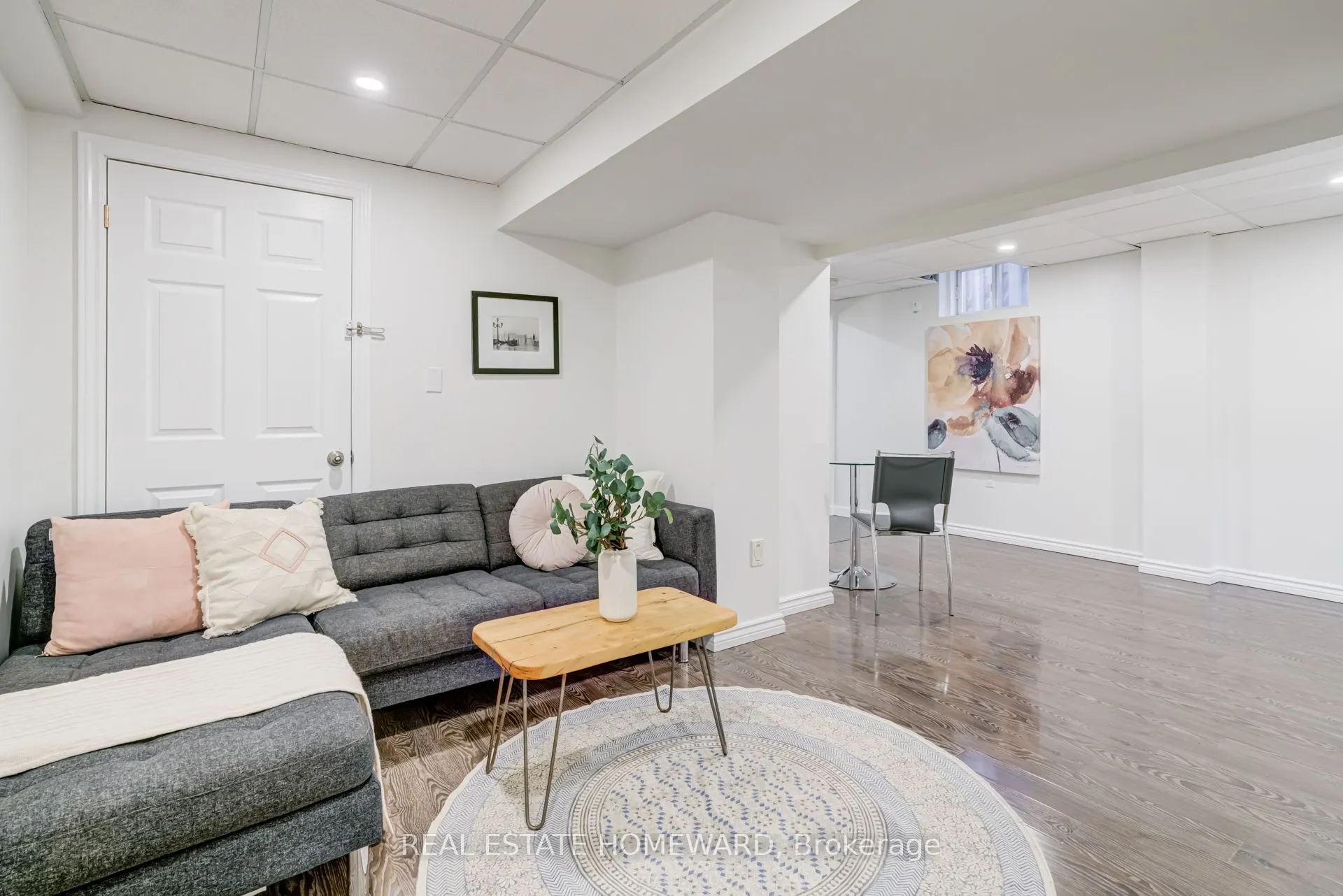 8 Ozner Crescent