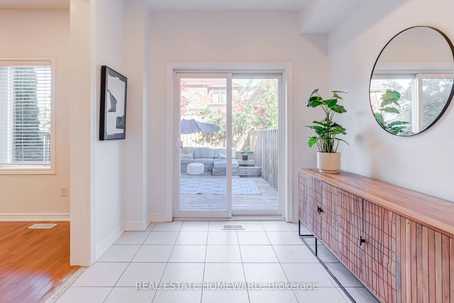 8 Ozner Crescent