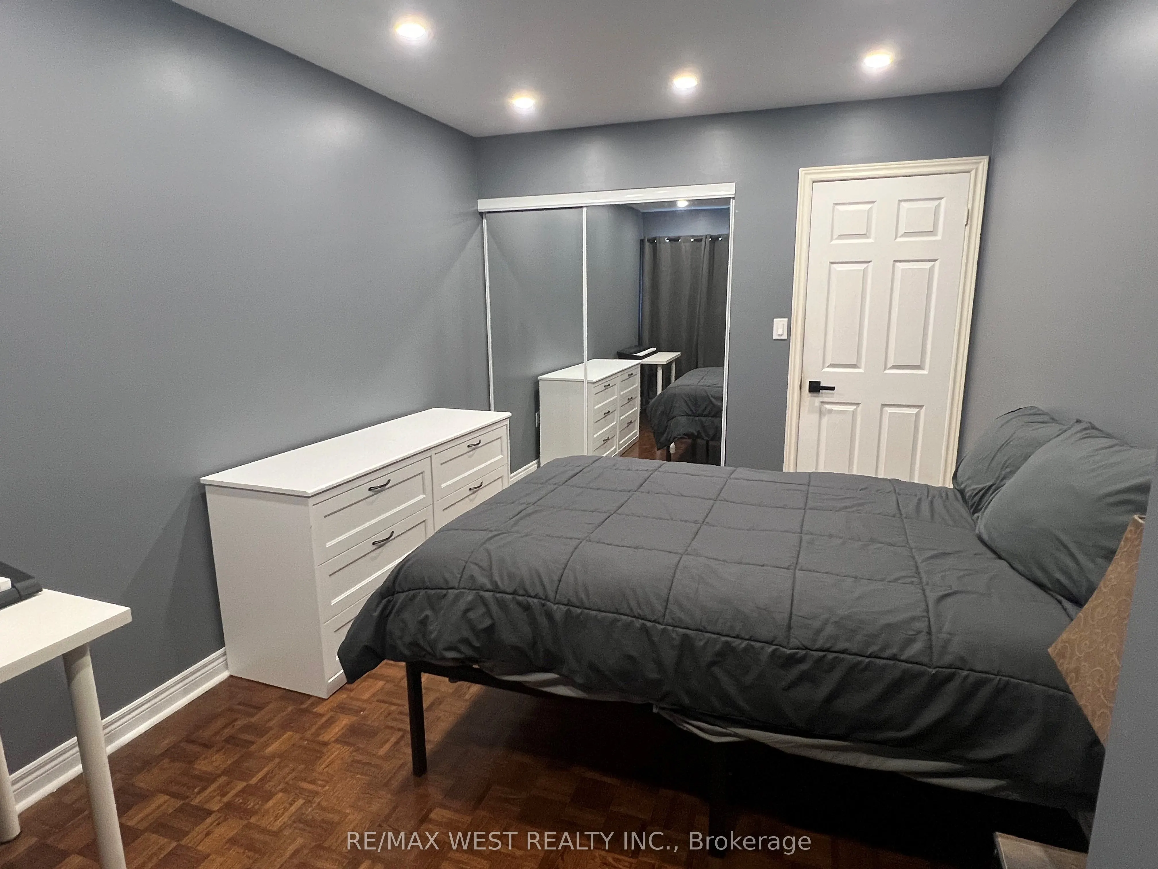 10 Villa Antica Drive