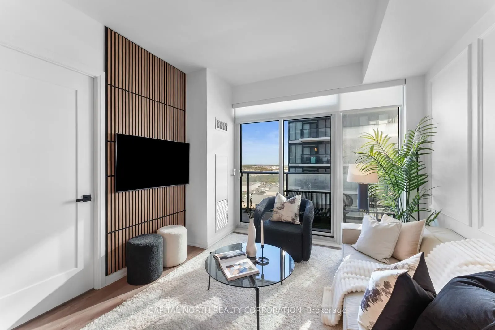 9000 Jane Street, #2114