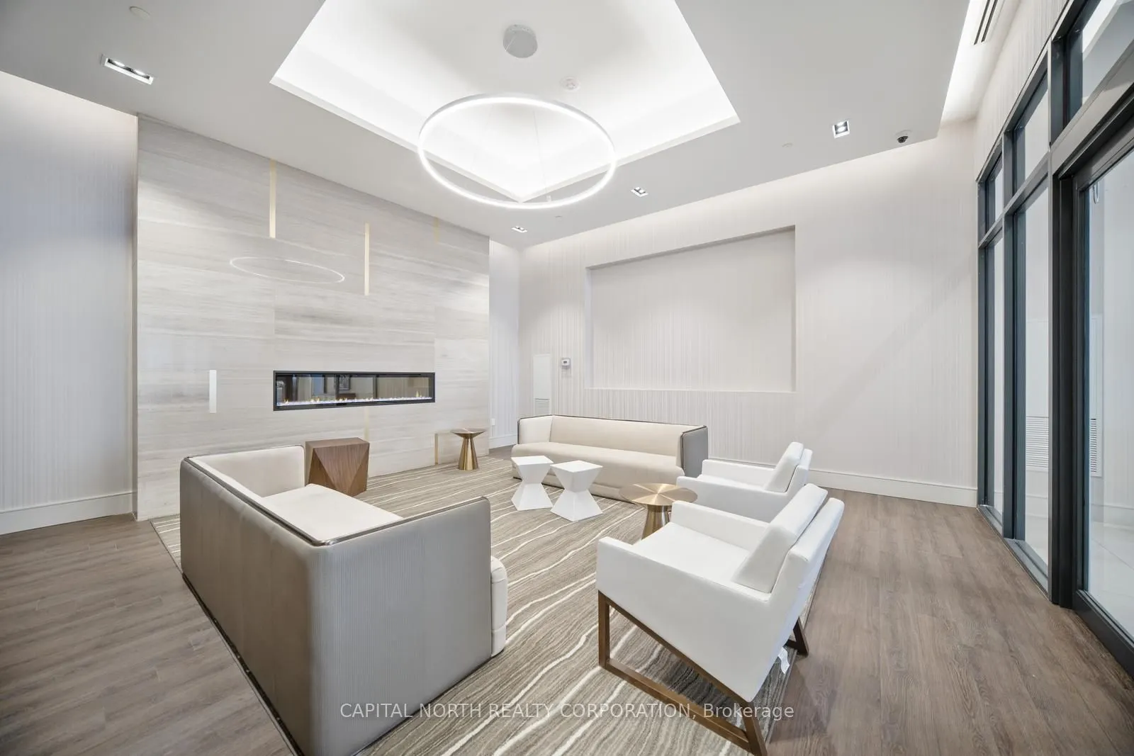 9000 Jane Street, #2114