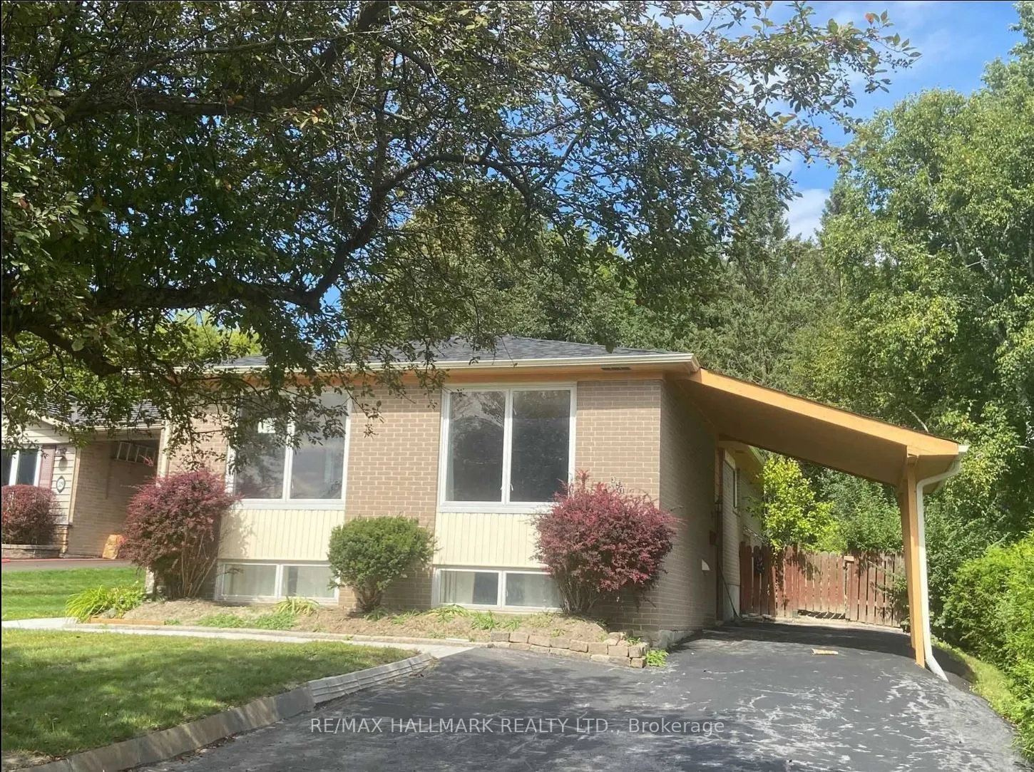 331 Roywood Crescent, #MAIN