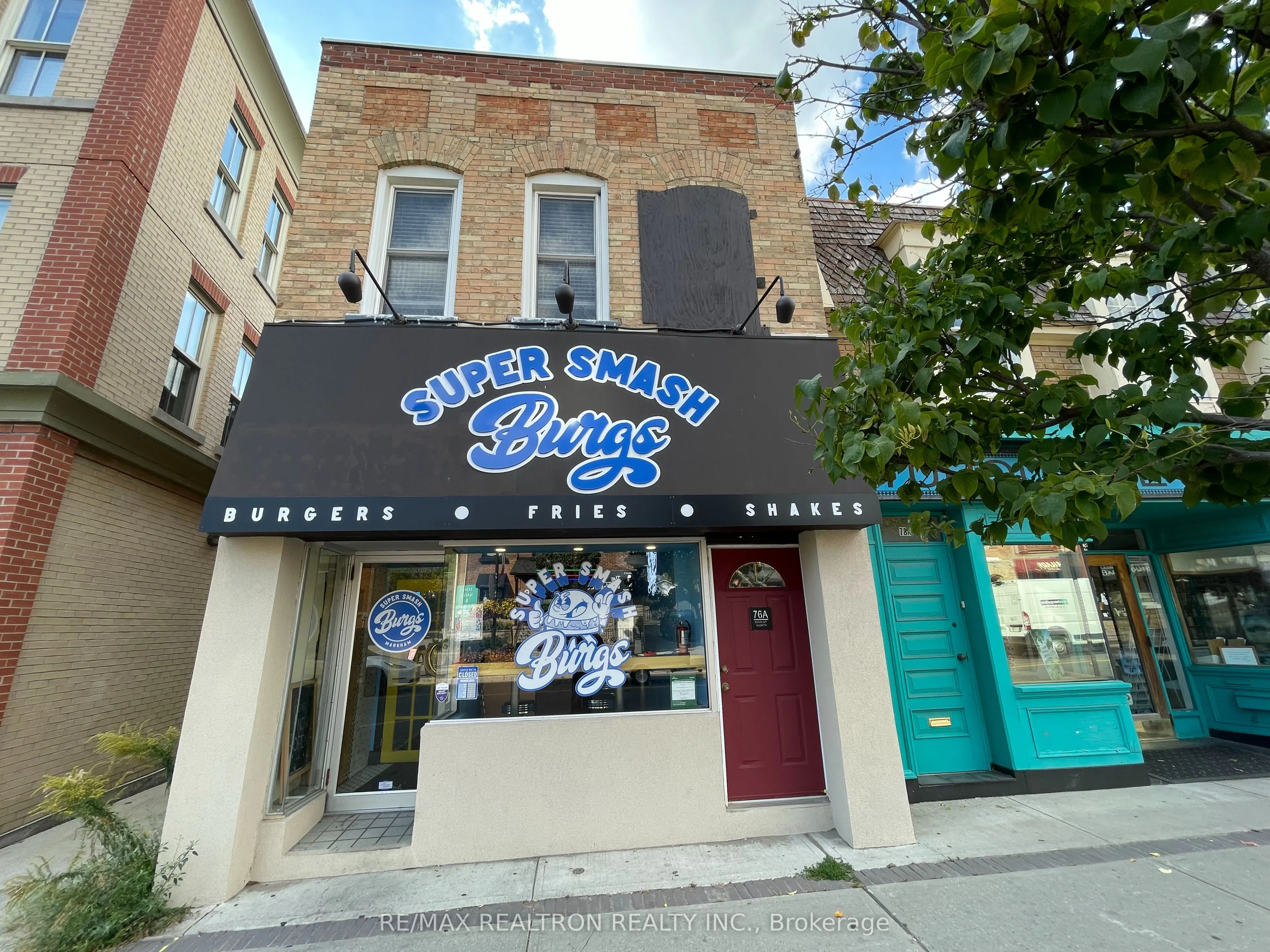 76 Main Street N
