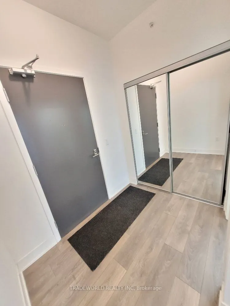 2916 Highway 7 Road, #3608