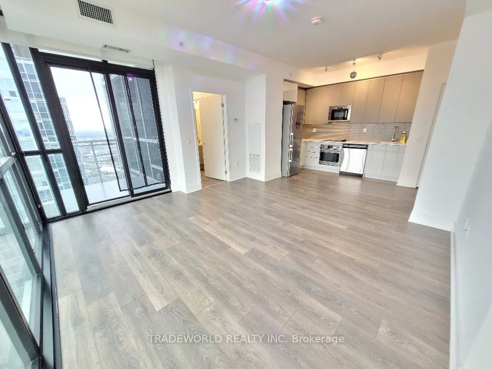 2916 Highway 7 Road, #3608