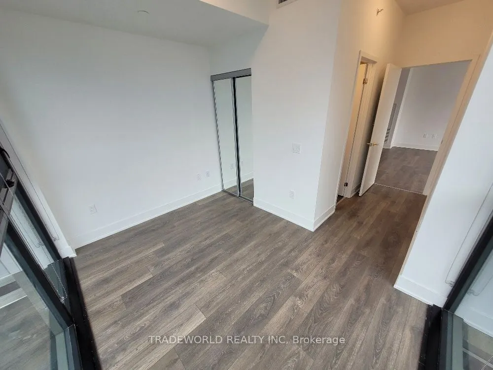 2916 Highway 7 Road, #3608