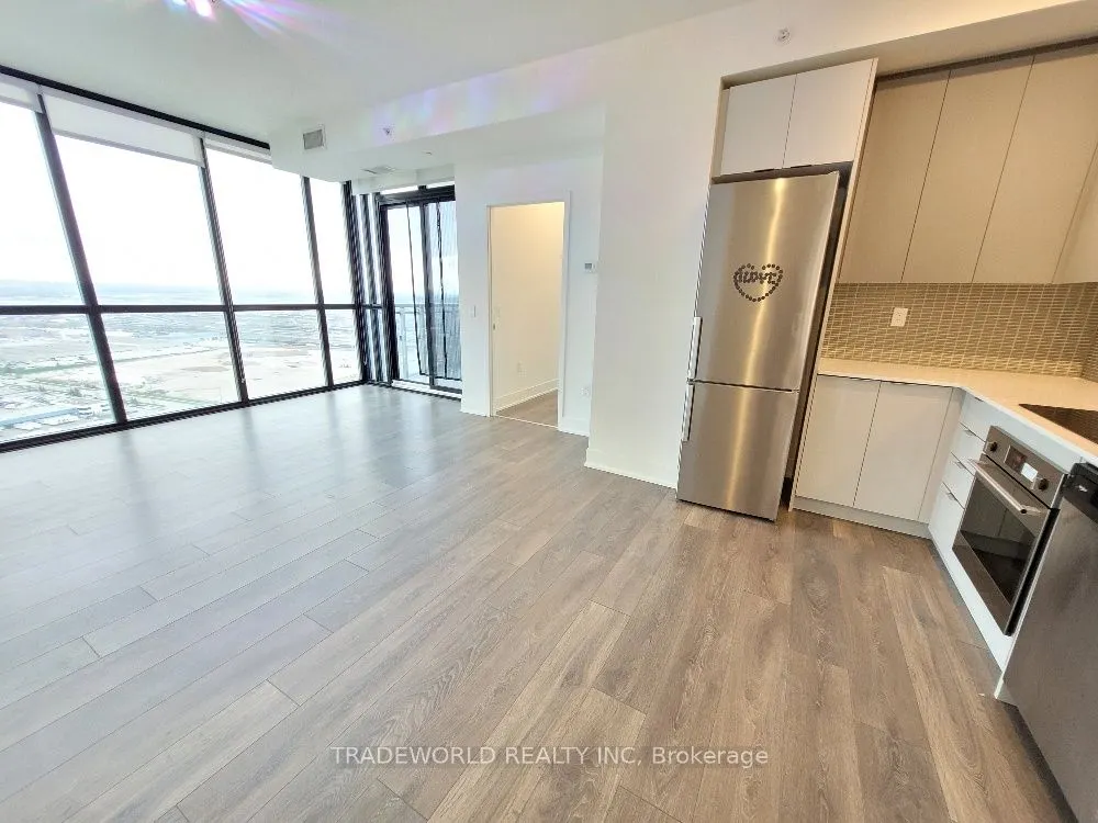 2916 Highway 7 Road, #3608