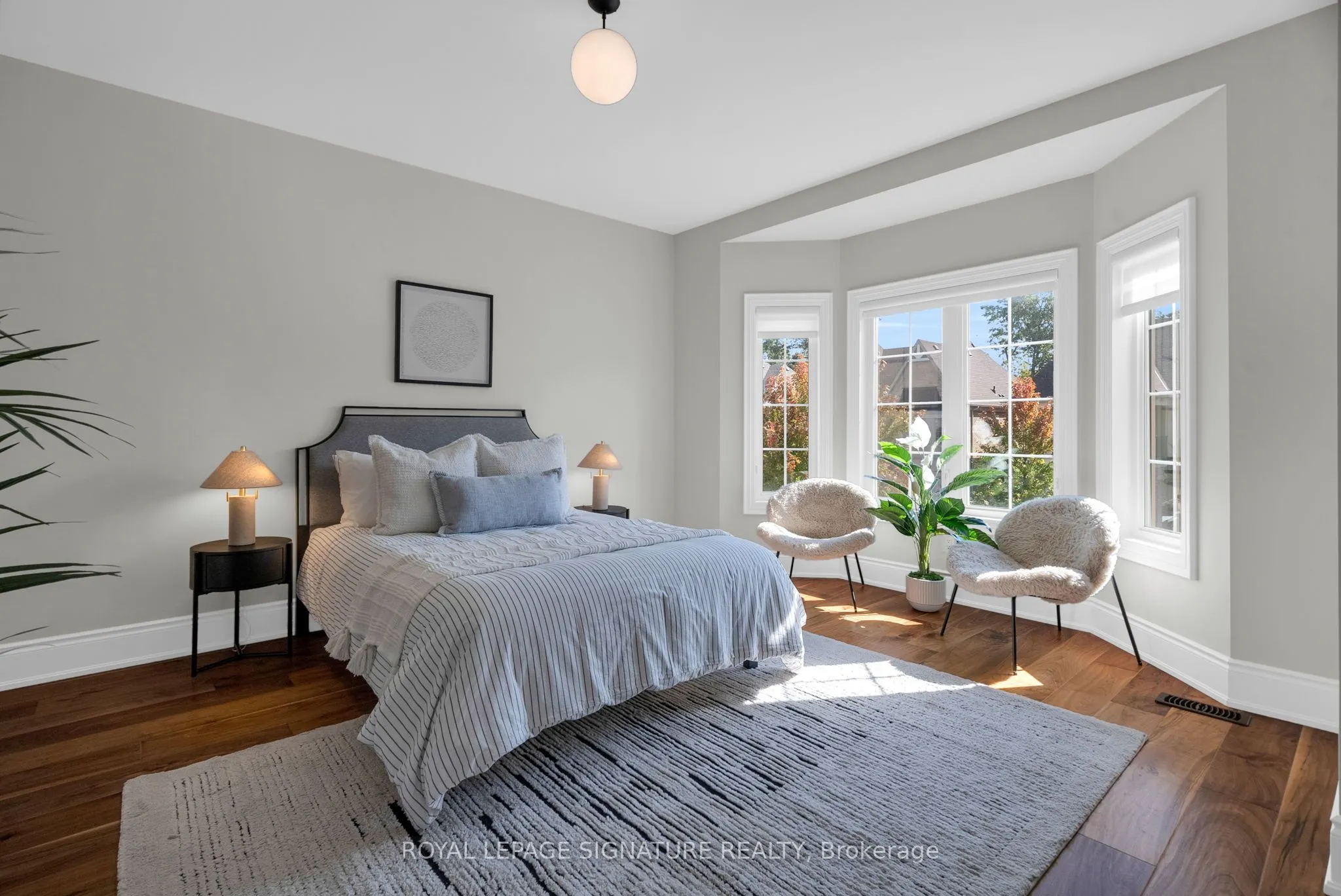 55 Glensteeple Trail