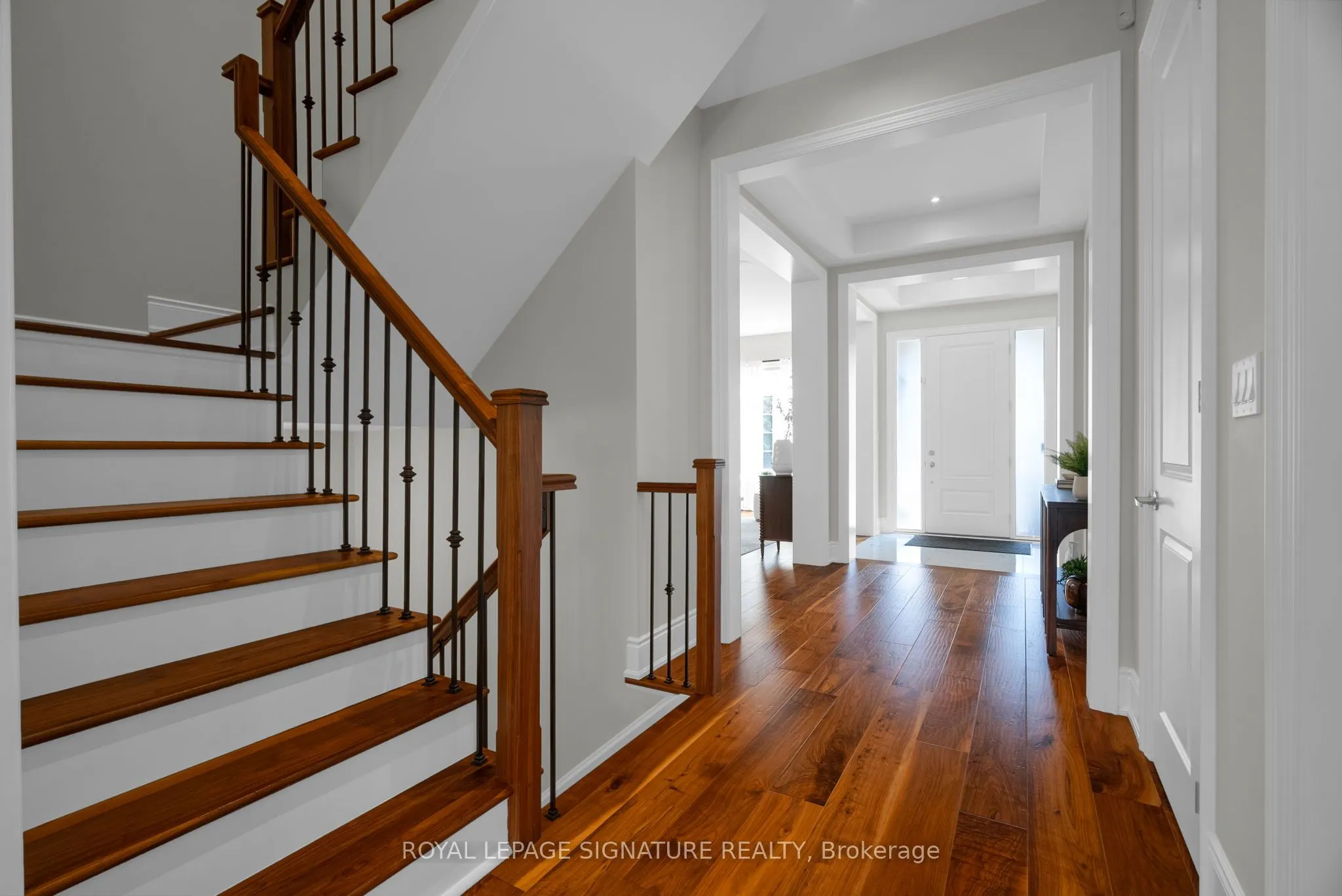 55 Glensteeple Trail