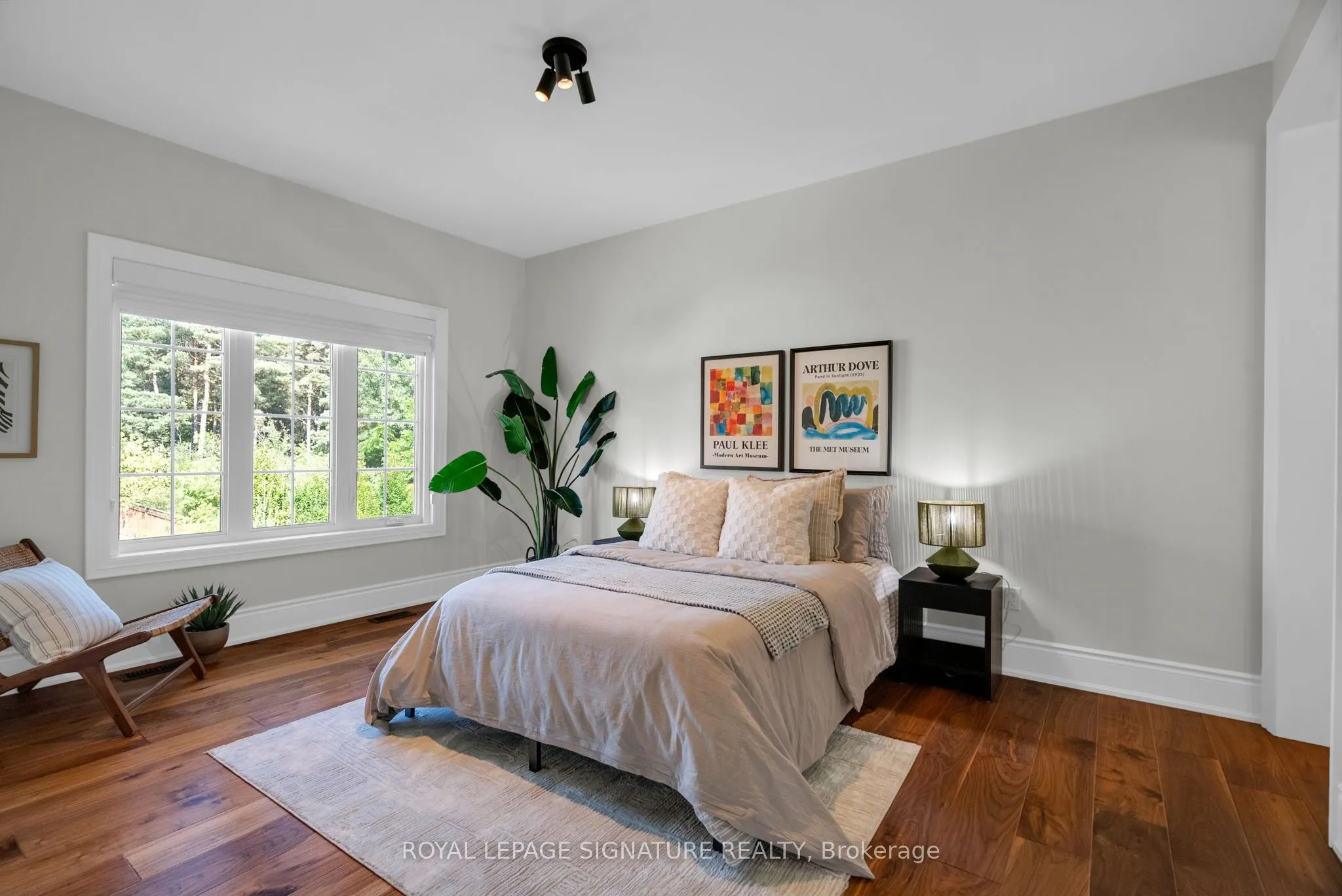 55 Glensteeple Trail