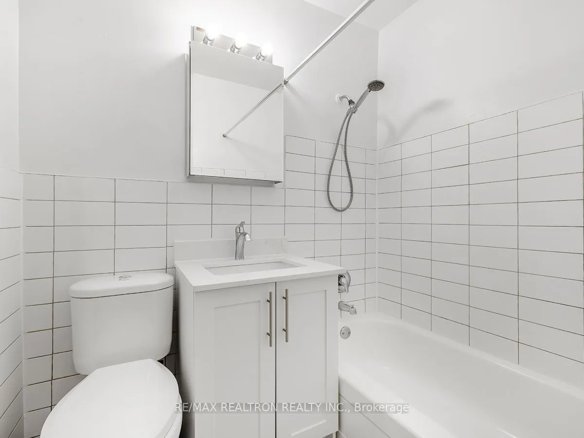 165 Colborne Avenue, #102